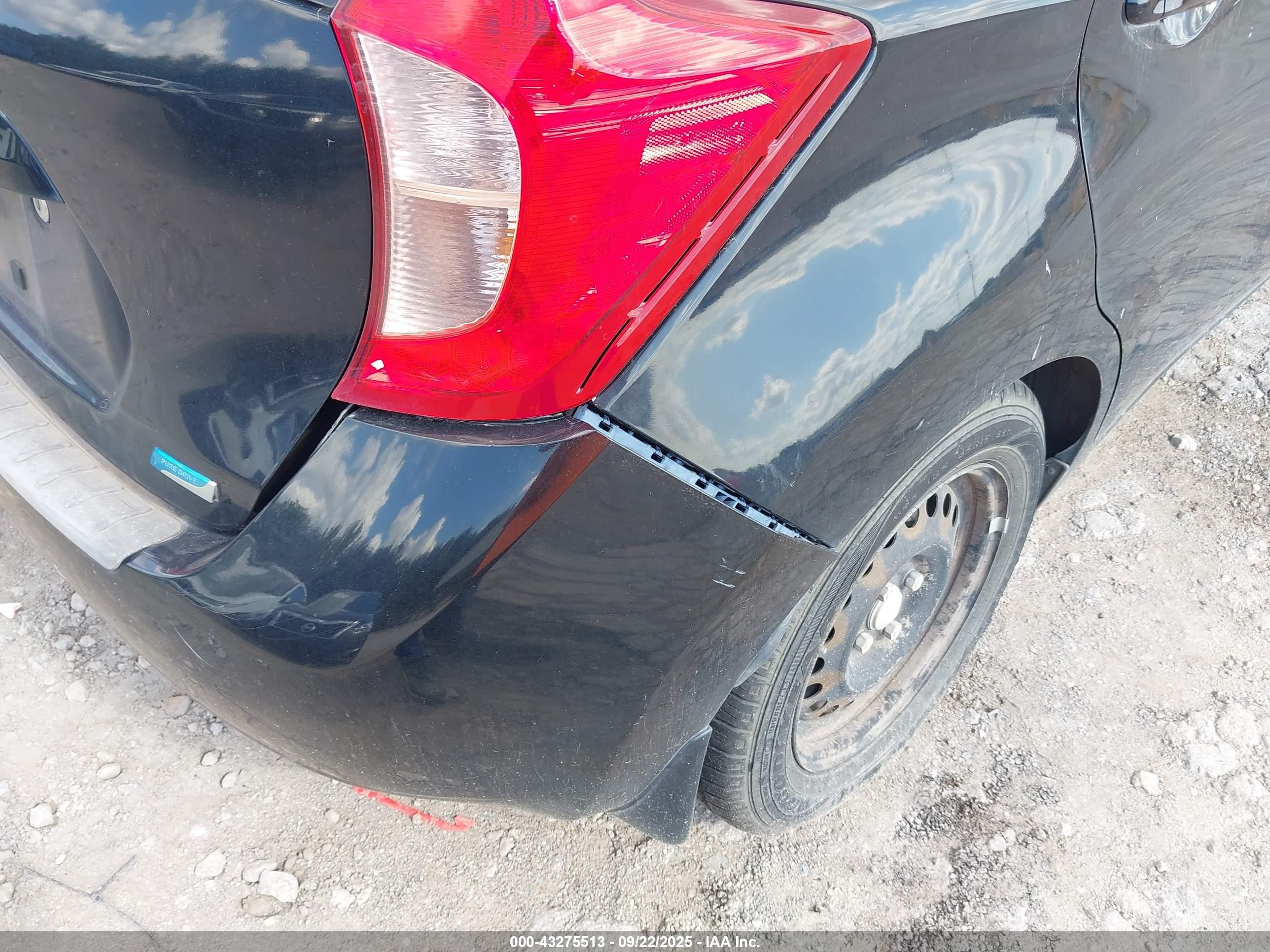 2015 Nissan Versa Note S Plus Black vin: 3N1CE2CP7FL444591