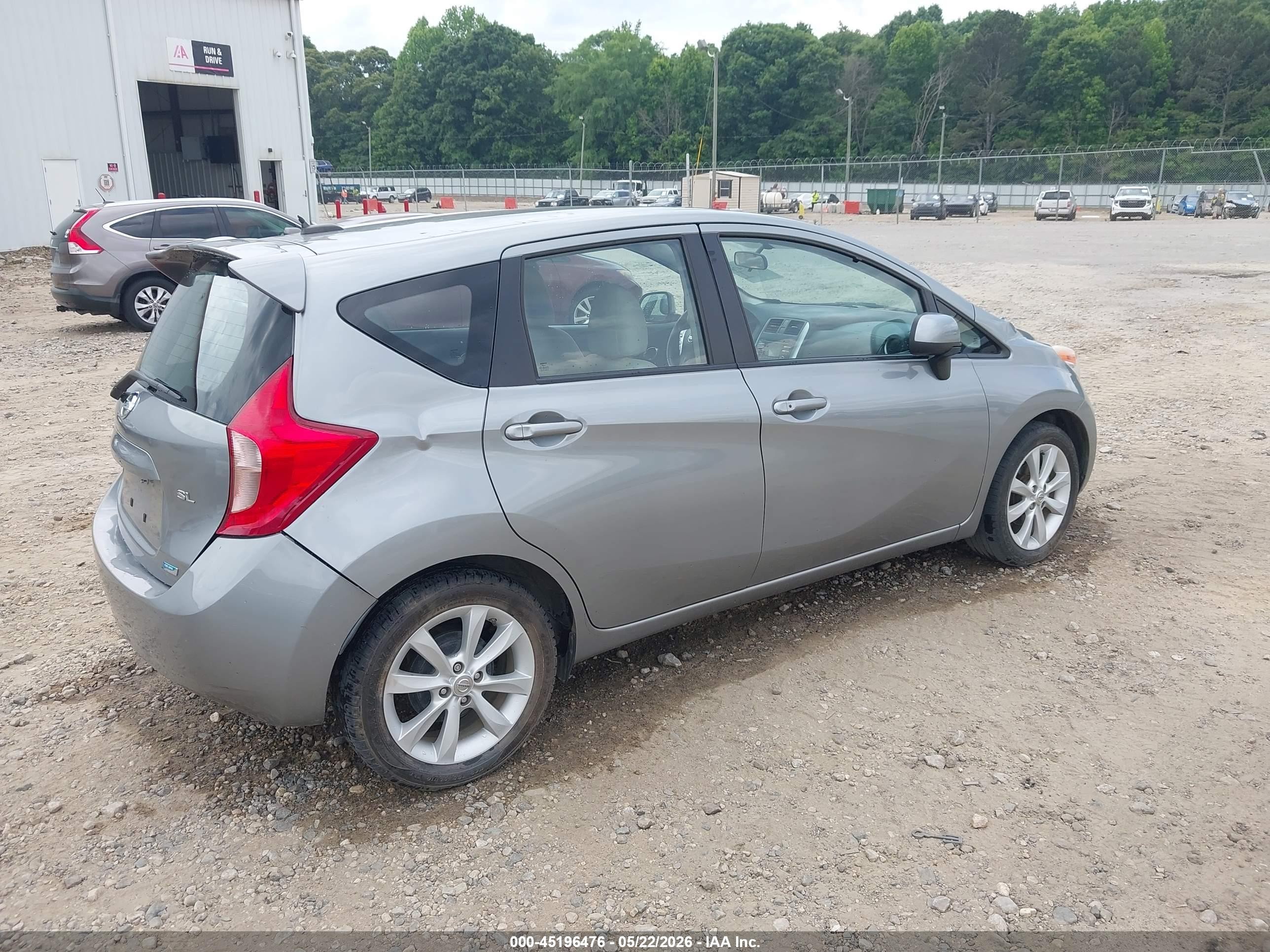 2014 Nissan Versa Note Sv Silver vin: 3N1CE2CP8EL360567