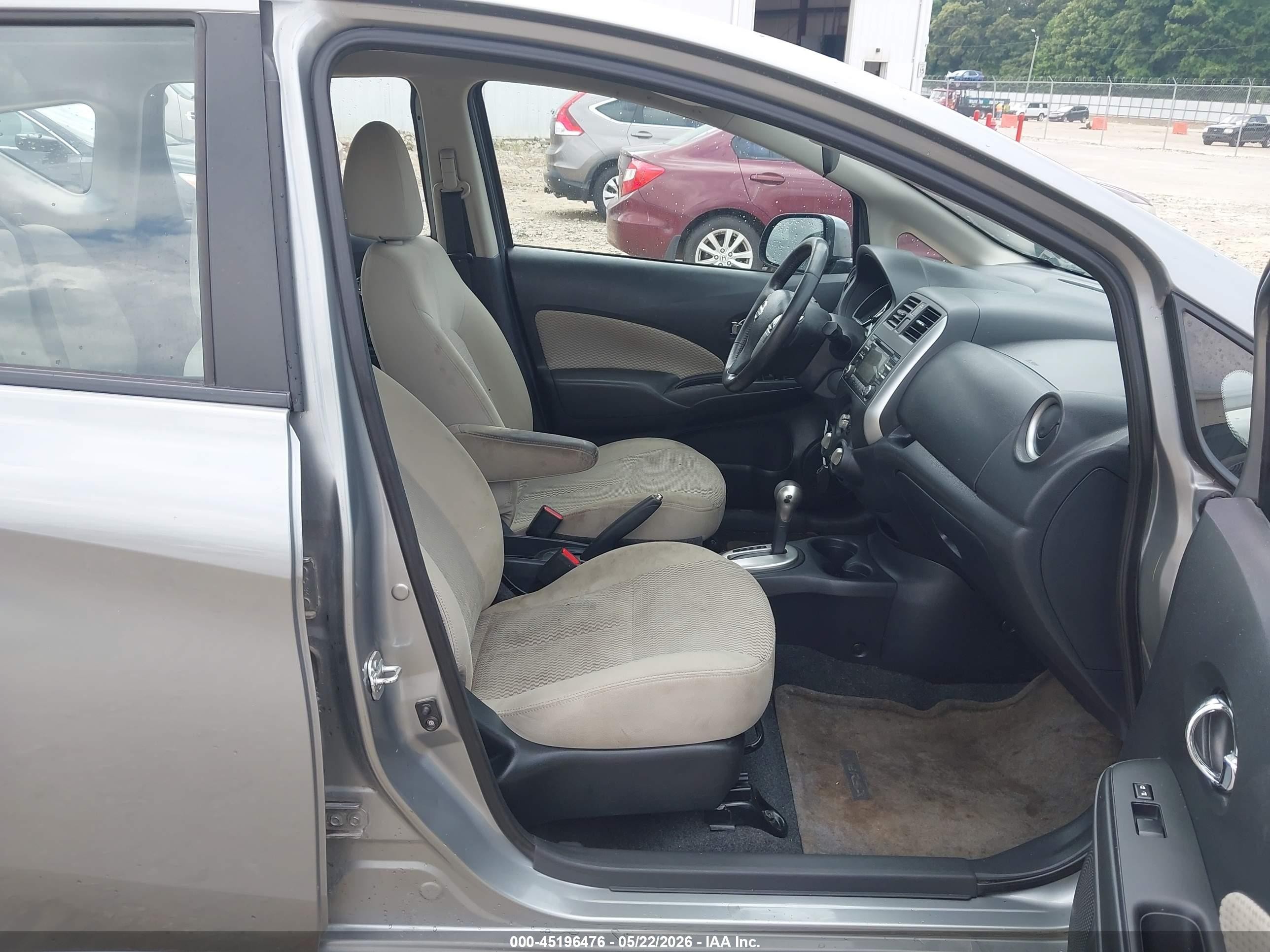 2014 Nissan Versa Note Sv Silver vin: 3N1CE2CP8EL360567