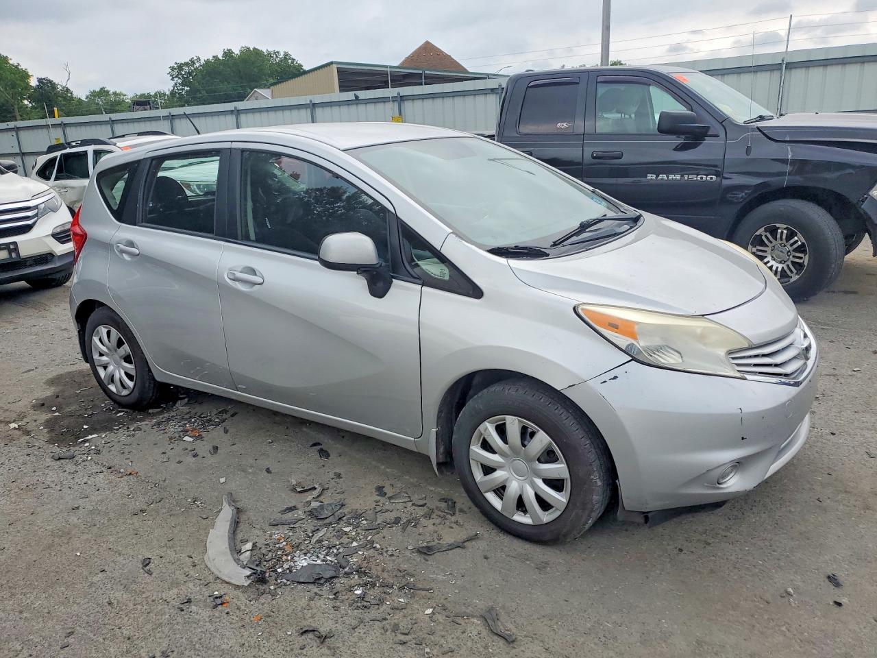 2014 Nissan Versa Note Sv Silver vin: 3N1CE2CP8EL396369