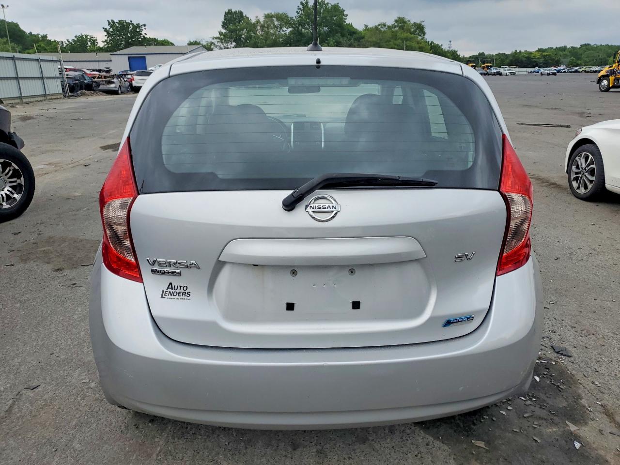 2014 Nissan Versa Note Sv Silver vin: 3N1CE2CP8EL396369