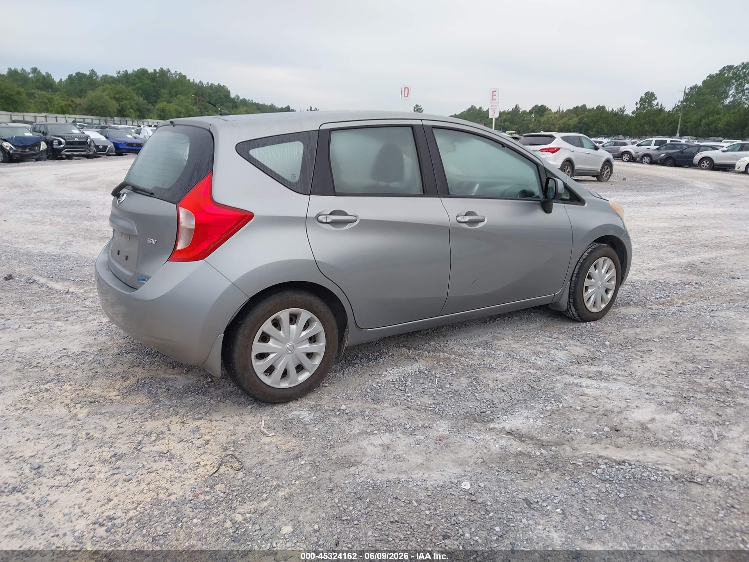2014 Nissan Versa Note Sv Silver vin: 3N1CE2CP8EL398395