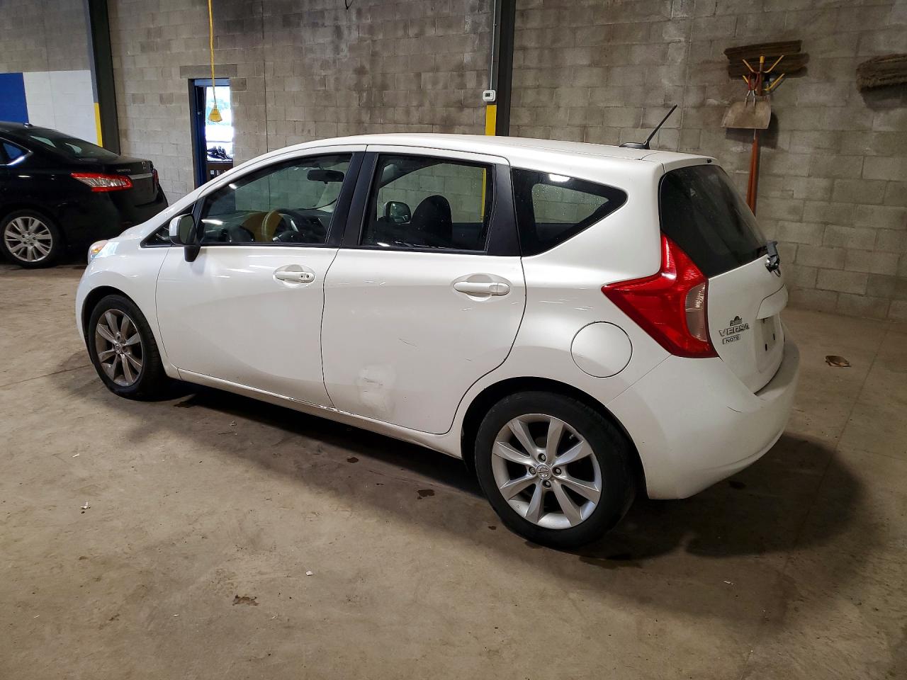 2014 Nissan Versa Note Sv White vin: 3N1CE2CP8EL426874