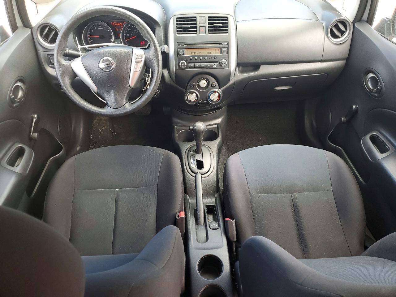 2014 Nissan Versa Note S Plus Silver vin: 3N1CE2CP8EL435784