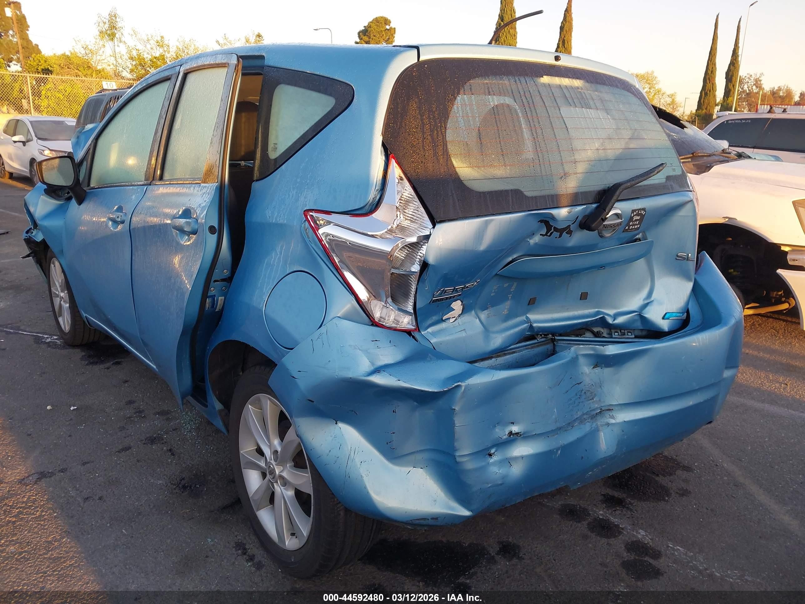 2015 Nissan Versa Note Sl Blue vin: 3N1CE2CP8FL371568