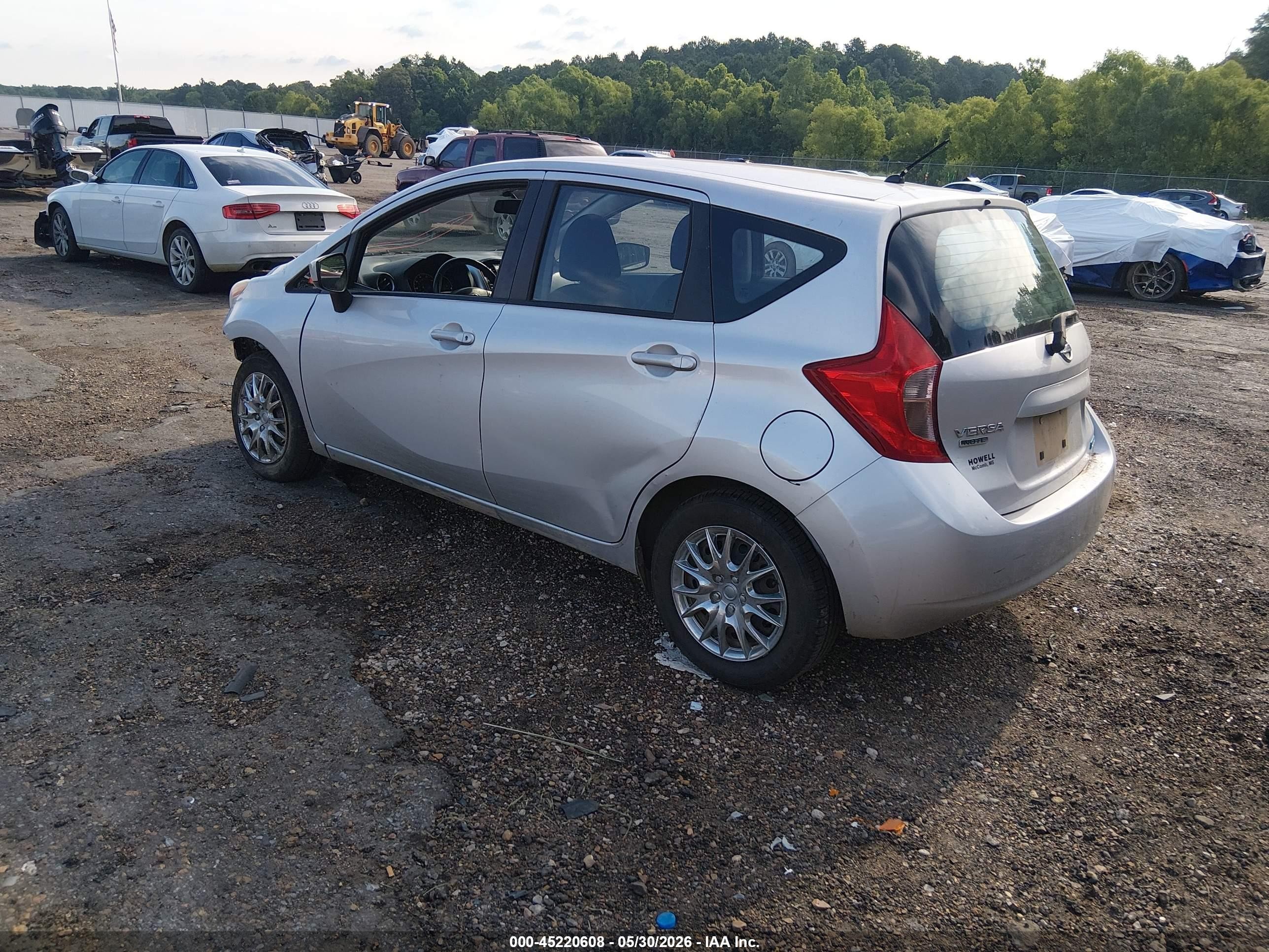 2015 Nissan Versa Note S (sr)/s Plus/sl/sr/sv Silver vin: 3N1CE2CP8FL378214