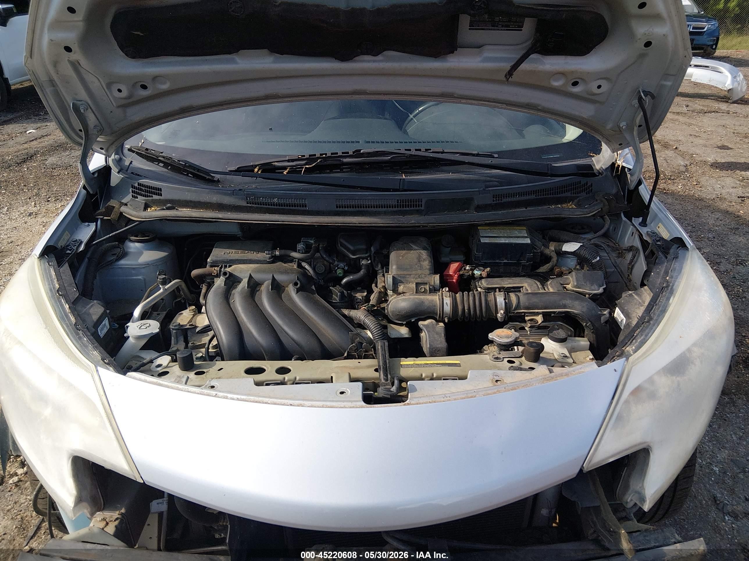 2015 Nissan Versa Note S (sr)/s Plus/sl/sr/sv Silver vin: 3N1CE2CP8FL378214