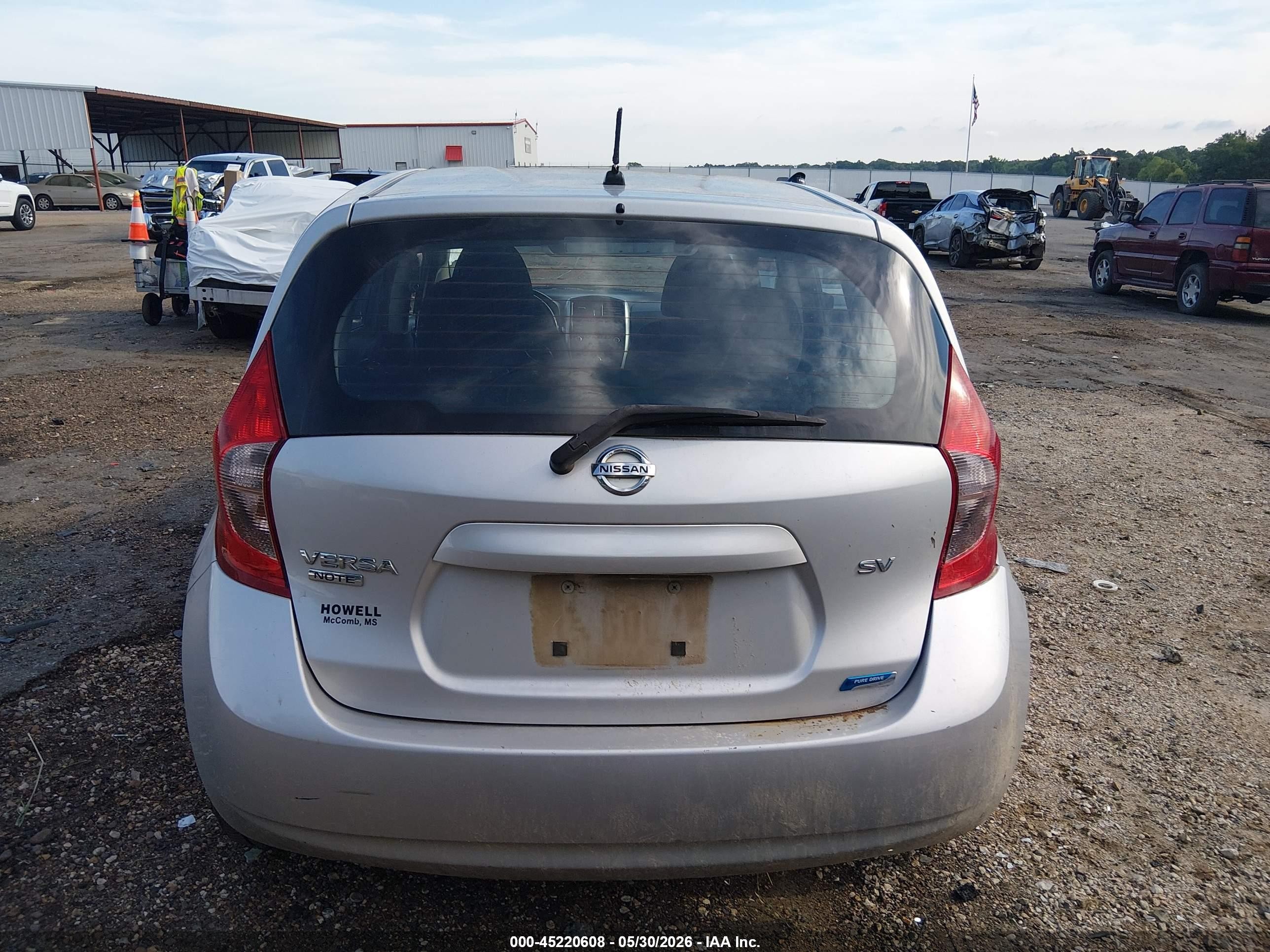 2015 Nissan Versa Note S (sr)/s Plus/sl/sr/sv Silver vin: 3N1CE2CP8FL378214