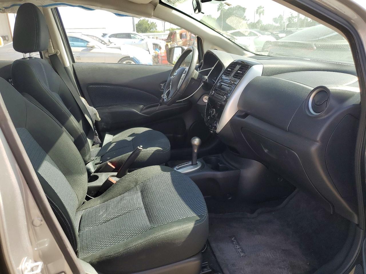 2015 Nissan Versa Note Sv Silver vin: 3N1CE2CP8FL382859