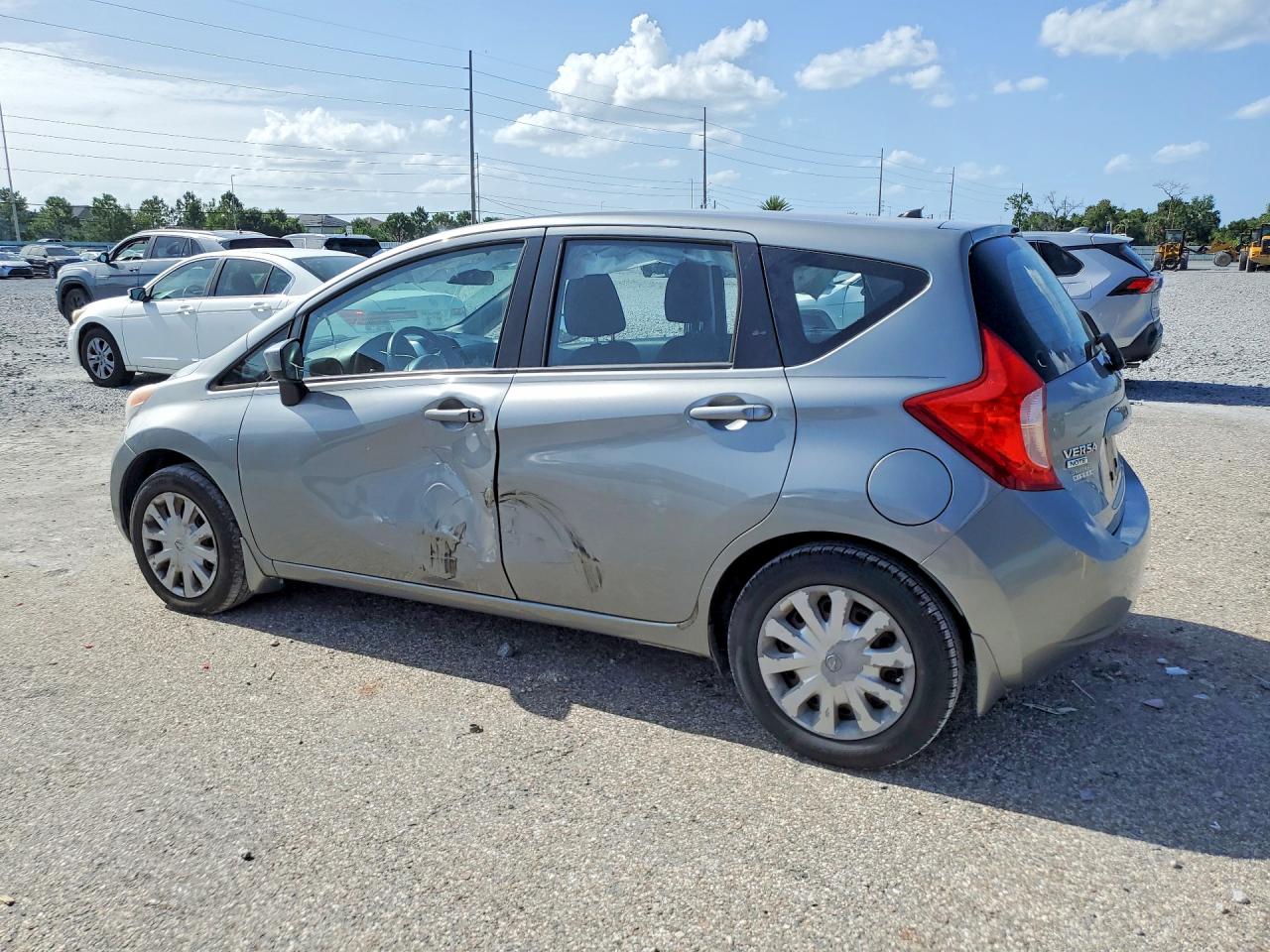 2015 Nissan Versa Note Sv Silver vin: 3N1CE2CP8FL382859