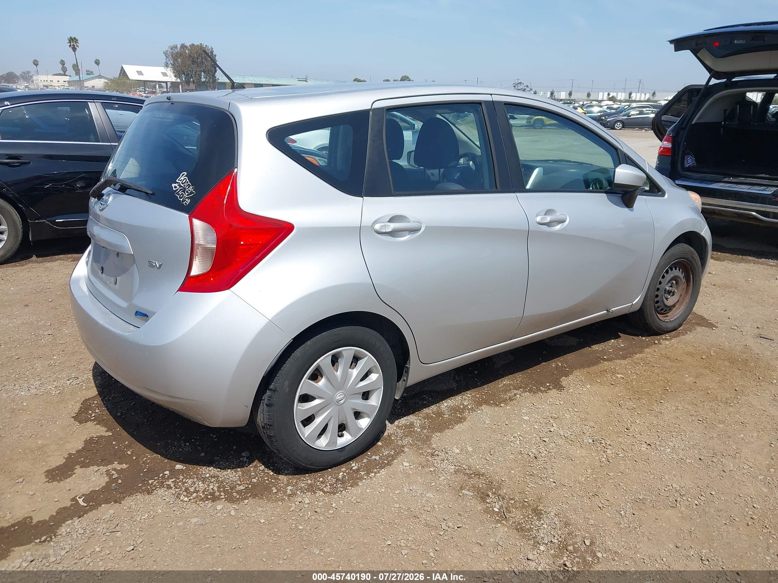 2015 Nissan Versa Note S (sr)/s Plus/sl/sr/sv Серебряный vin: 3N1CE2CP8FL391061
