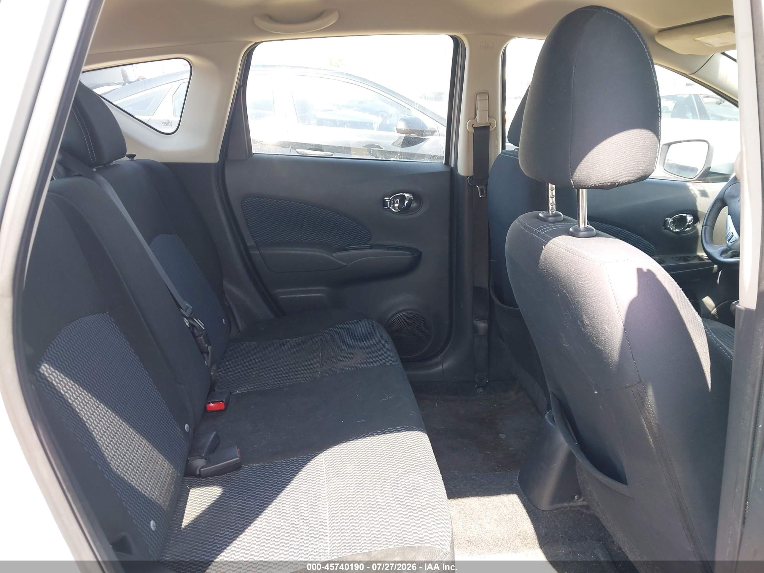2015 Nissan Versa Note S (sr)/s Plus/sl/sr/sv Серебряный vin: 3N1CE2CP8FL391061