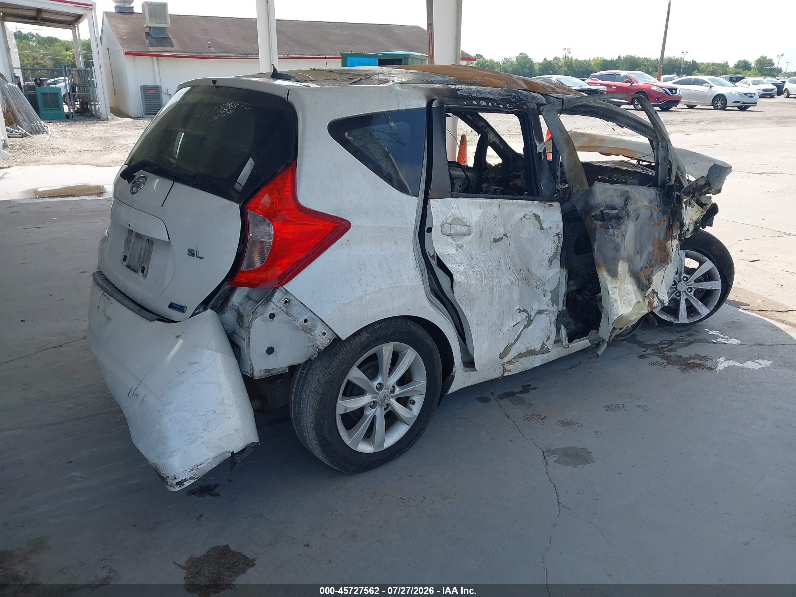 2015 Nissan Versa Note S (sr)/s Plus/sl/sr/sv White vin: 3N1CE2CP8FL391237