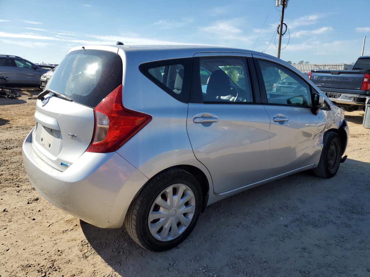 2015 Nissan Versa Note Silver vin: 3N1CE2CP8FL394235