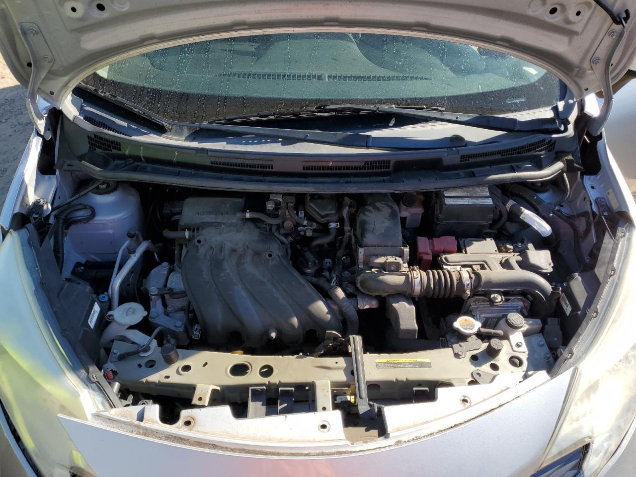 2015 Nissan Versa Note Silver vin: 3N1CE2CP8FL394235
