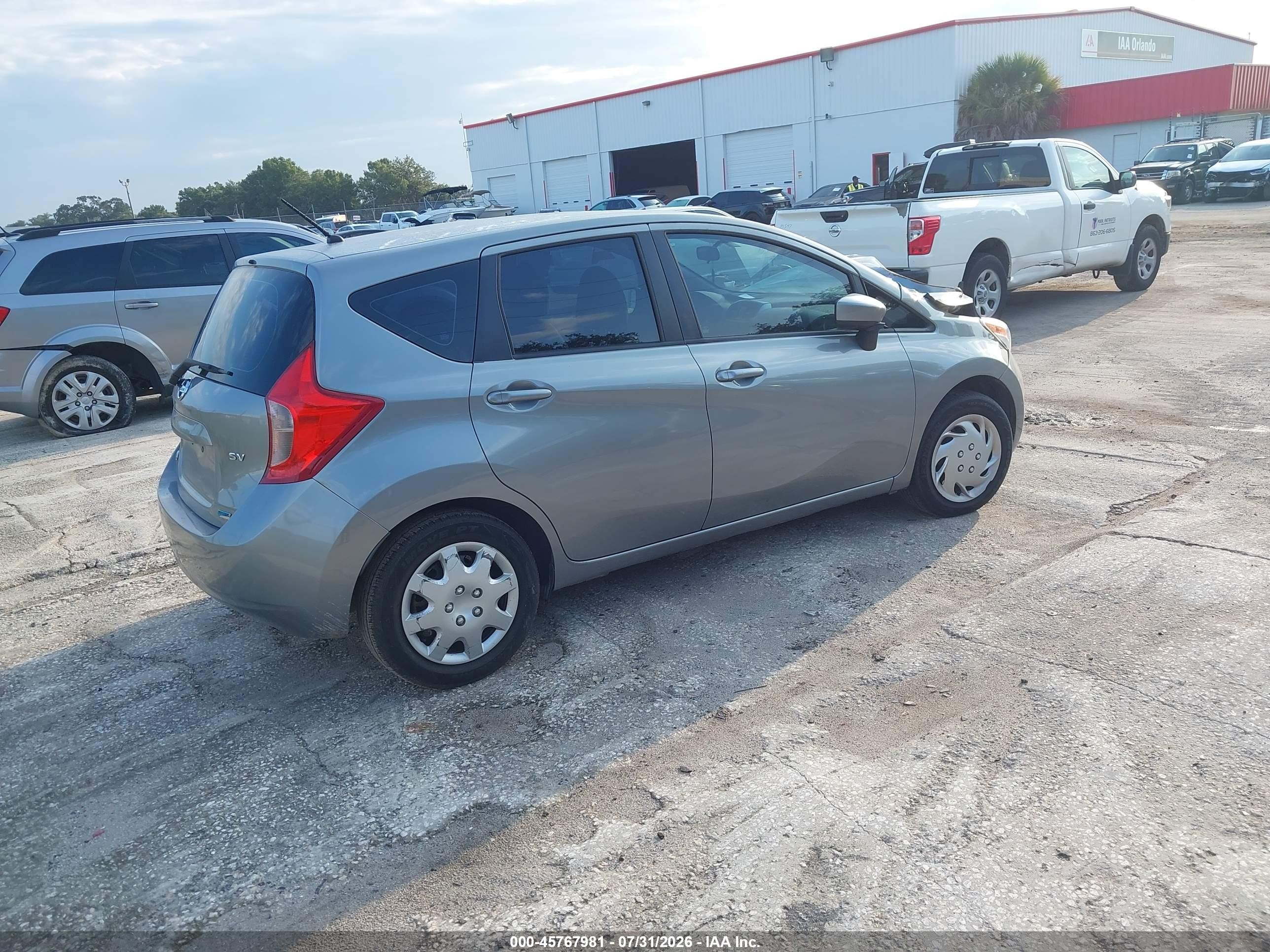 2015 Nissan Versa Note S (sr)/s Plus/sl/sr/sv Gray vin: 3N1CE2CP8FL403533