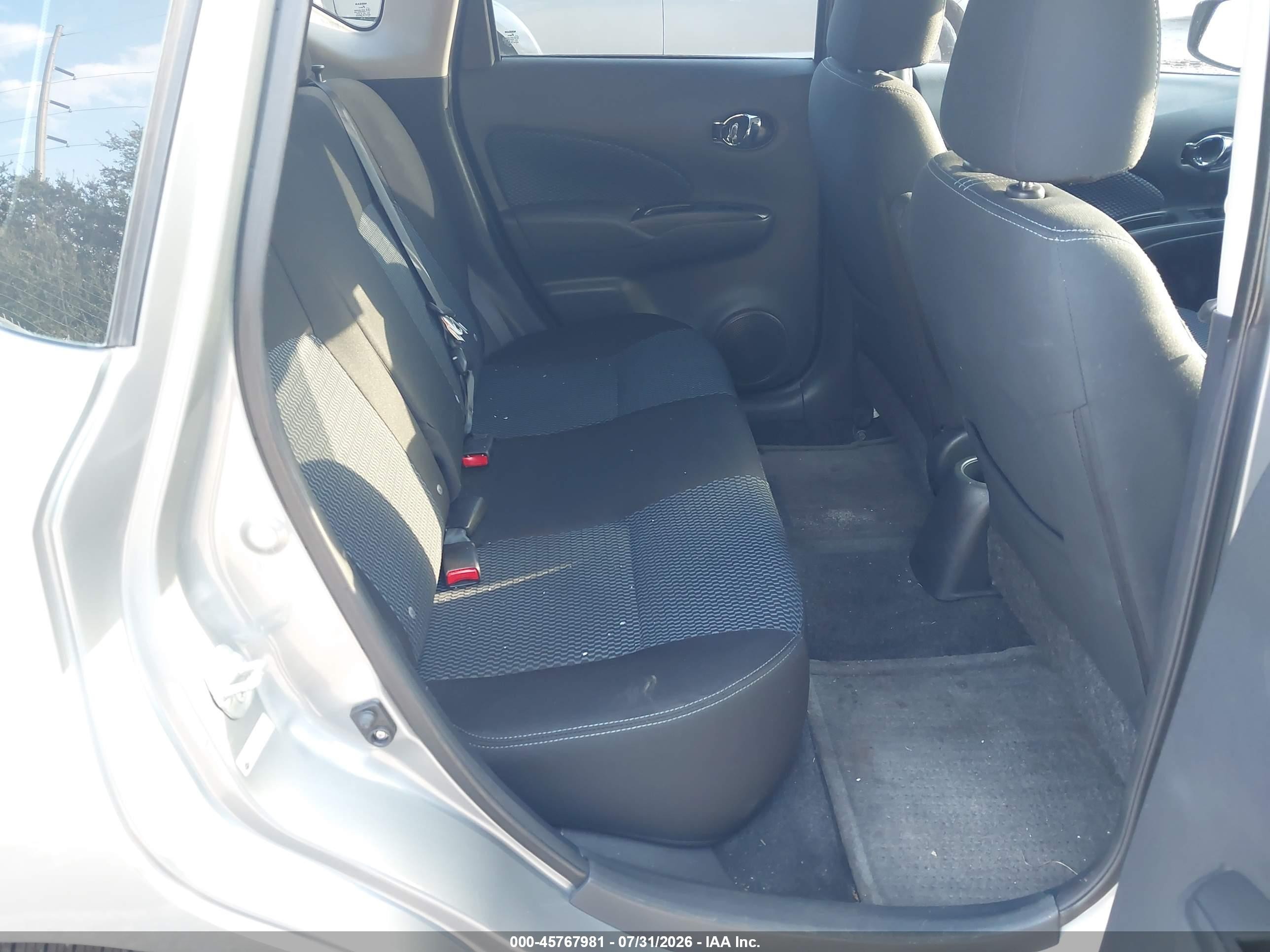 2015 Nissan Versa Note S (sr)/s Plus/sl/sr/sv Gray vin: 3N1CE2CP8FL403533