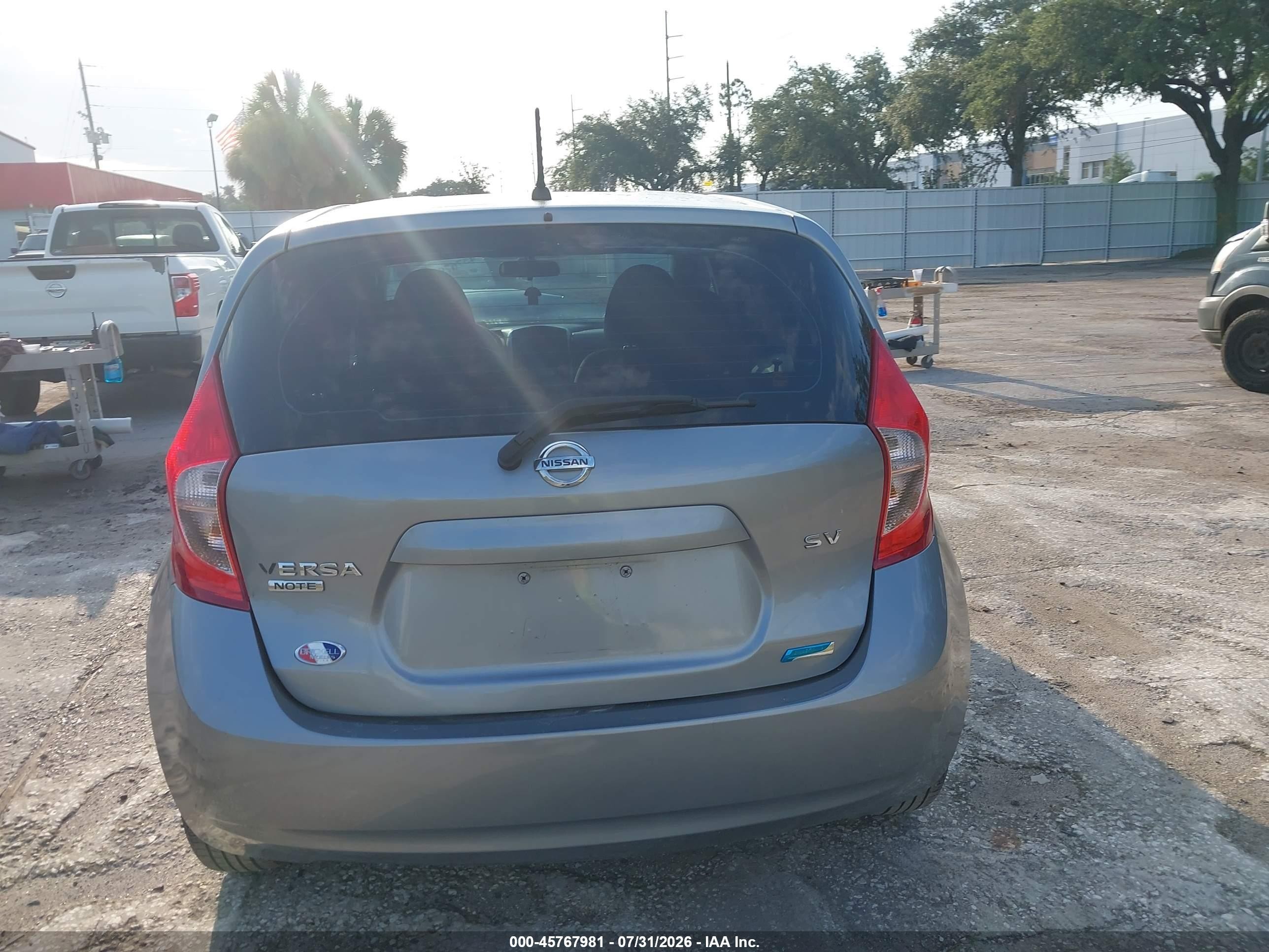 2015 Nissan Versa Note S (sr)/s Plus/sl/sr/sv Gray vin: 3N1CE2CP8FL403533