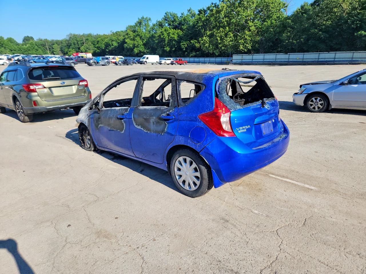 2015 Nissan Versa Note S Blue vin: 3N1CE2CP8FL412300