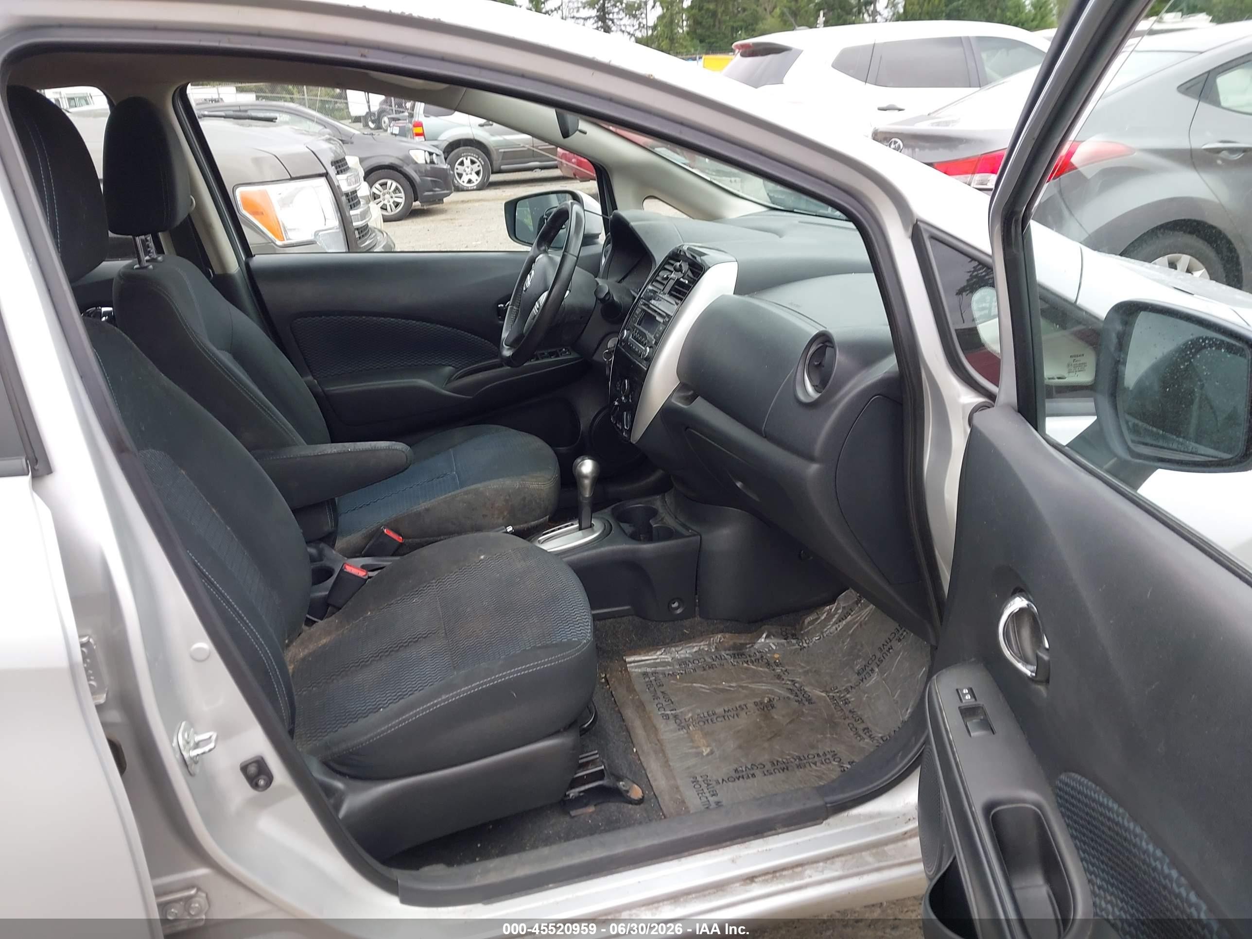 2015 Nissan Versa Note S (sr)/s Plus/sl/sr/sv Серебряный vin: 3N1CE2CP8FL416699