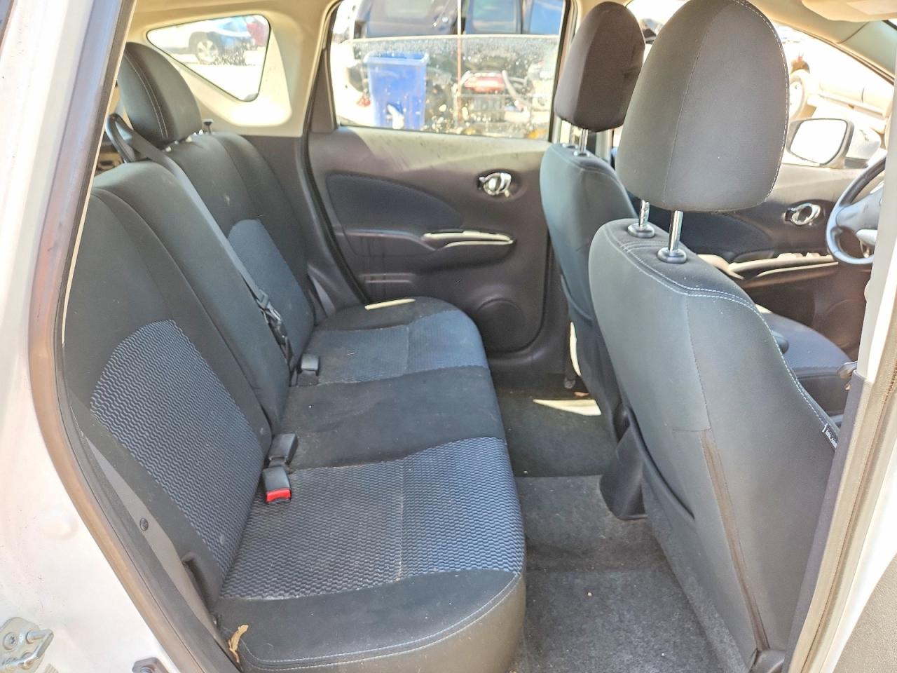 2015 Nissan Versa Note Sv White vin: 3N1CE2CP8FL421630