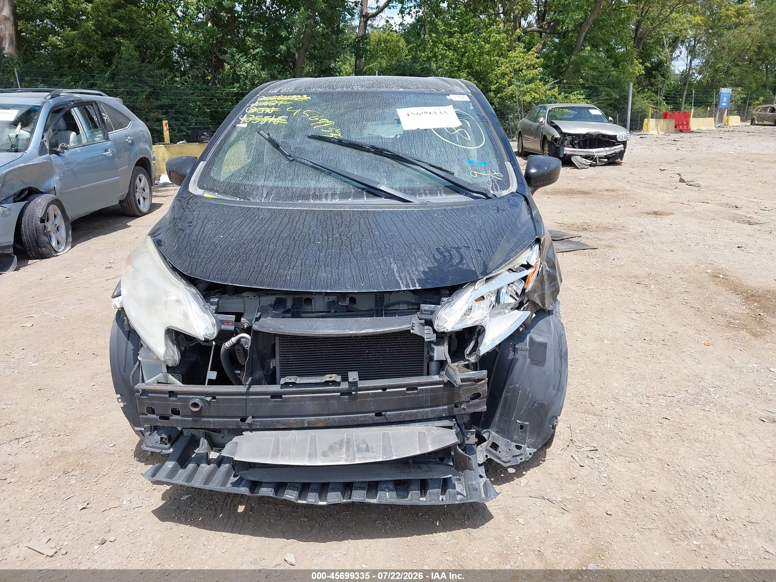 2015 Nissan Versa Note S Plus Черный vin: 3N1CE2CP8FL435818