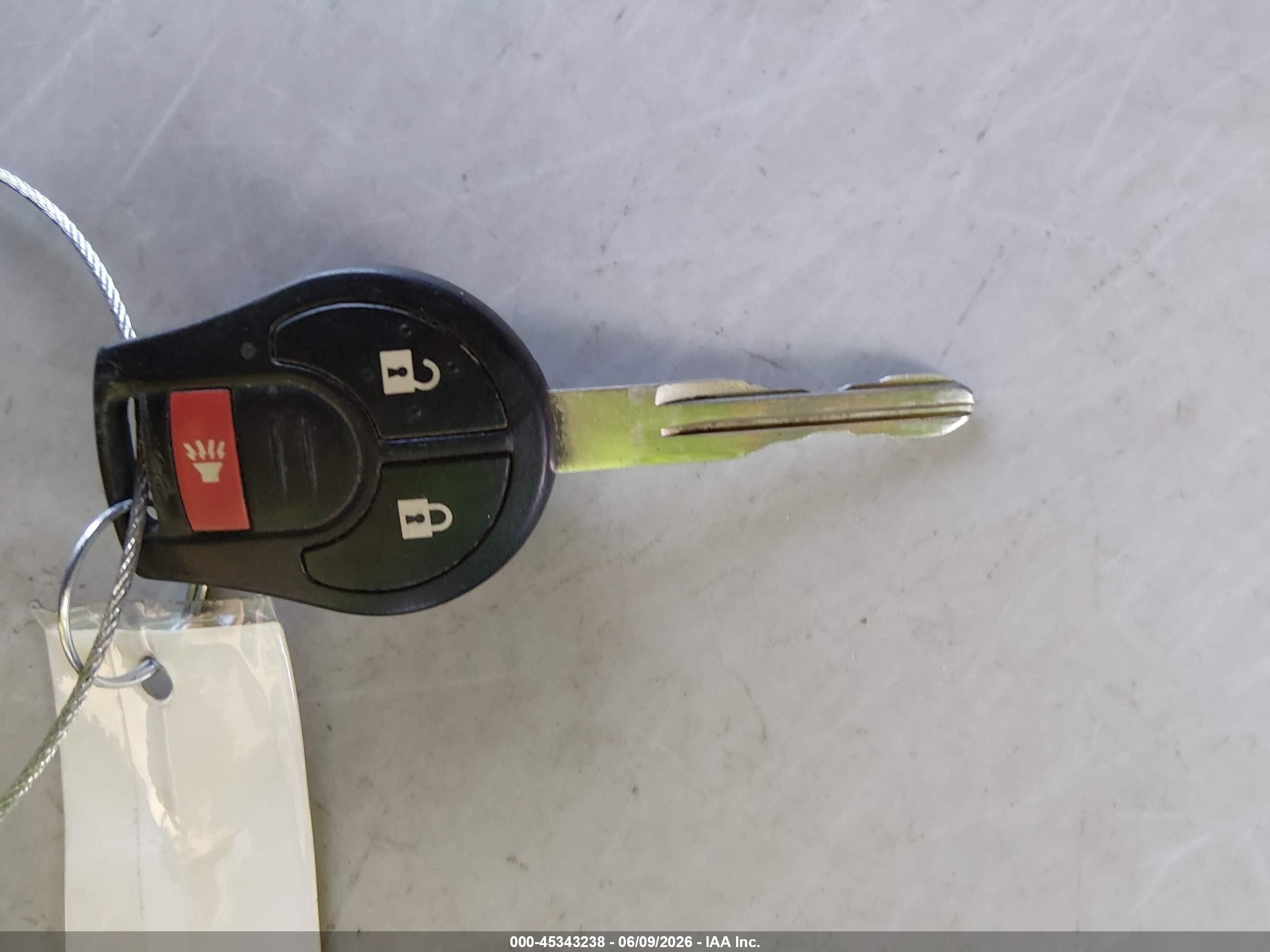 2015 Nissan Versa Note Sv Silver vin: 3N1CE2CP8FL441716