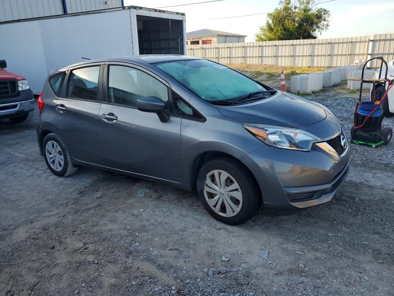 2017 Nissan Versa Note Sv Gray vin: 3N1CE2CP8HL362310
