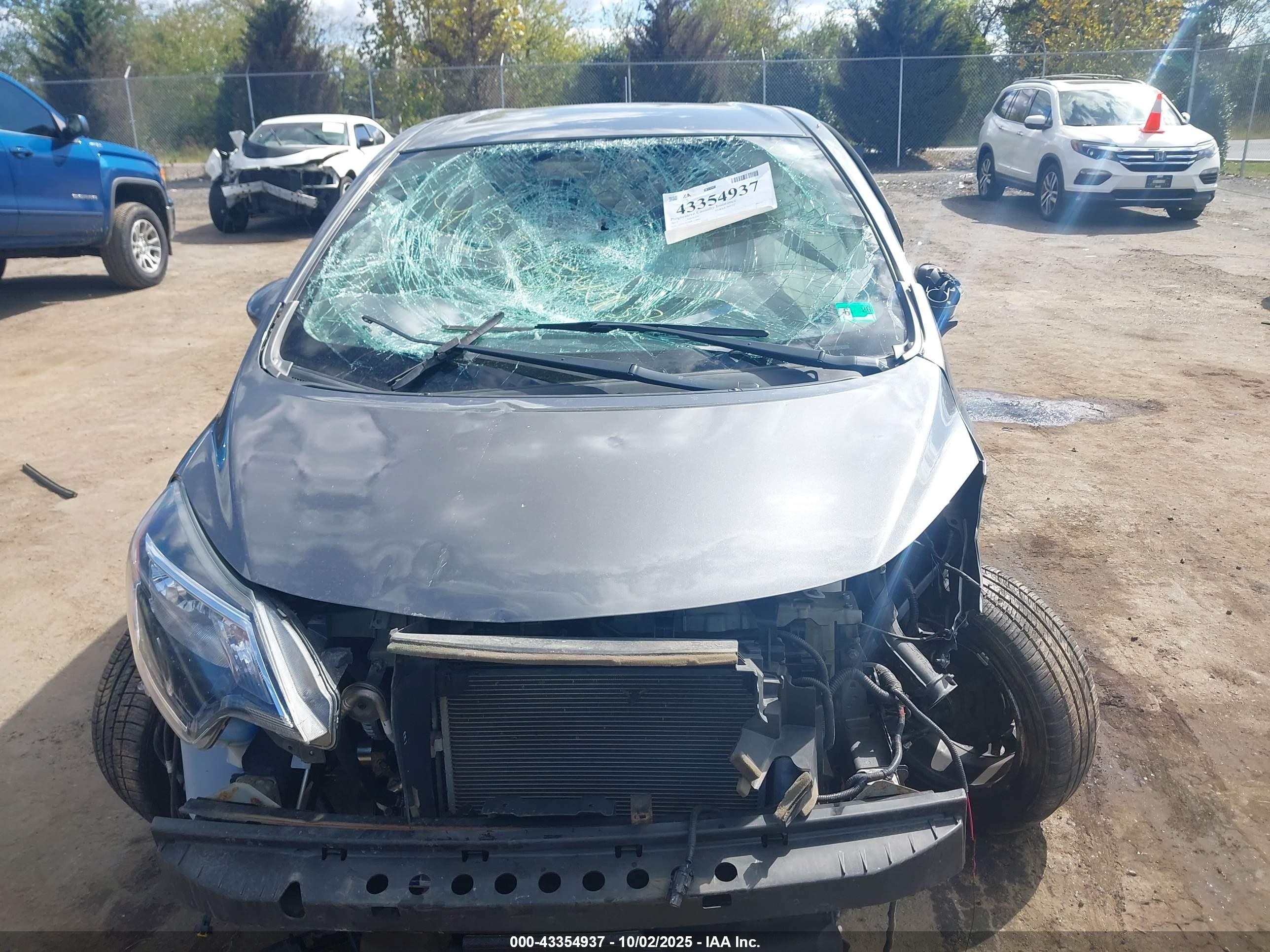 2017 Nissan Versa Note Sr Gray vin: 3N1CE2CP8HL378605