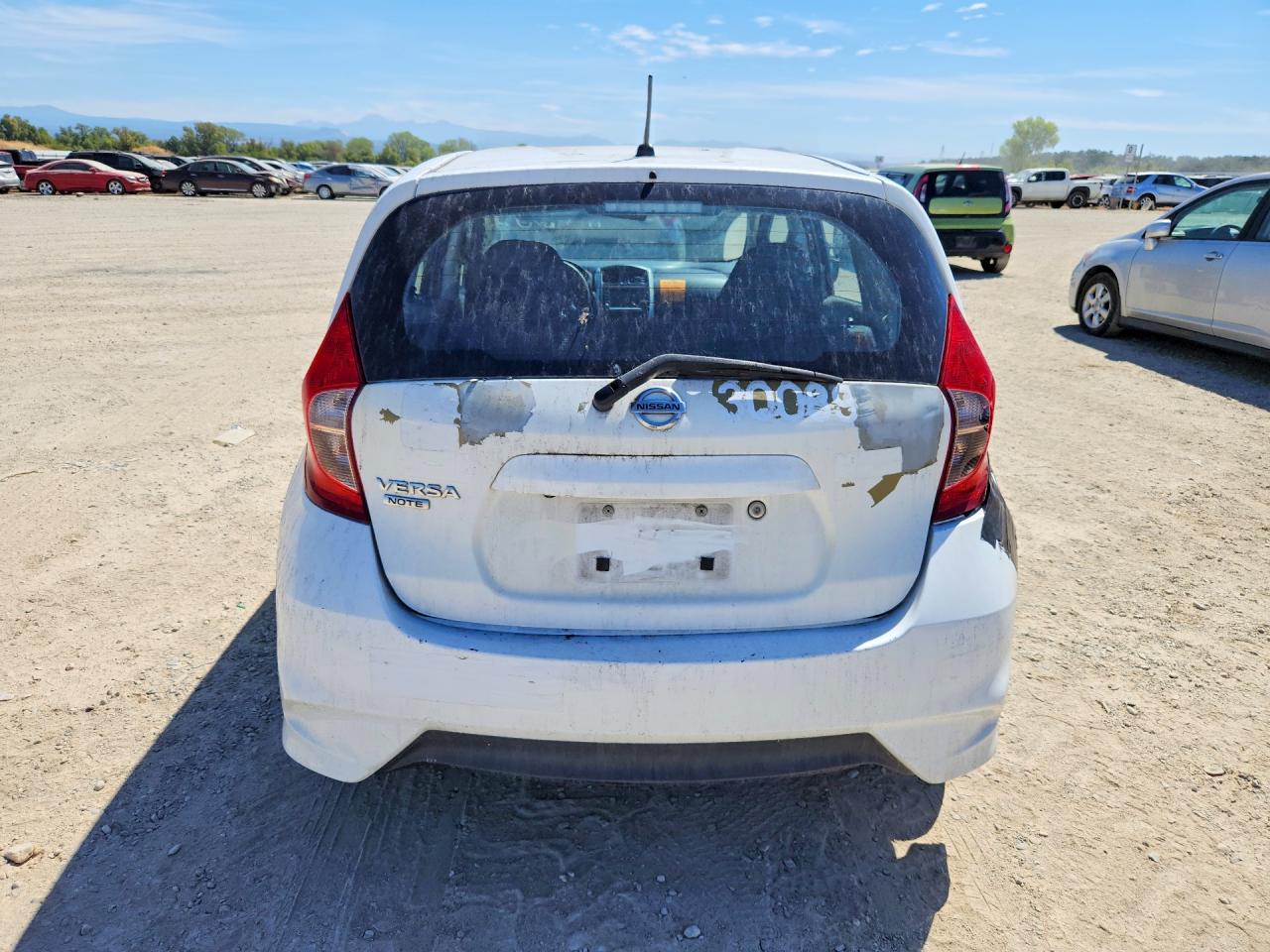 2019 Nissan Versa Note S White vin: 3N1CE2CP8KL356787