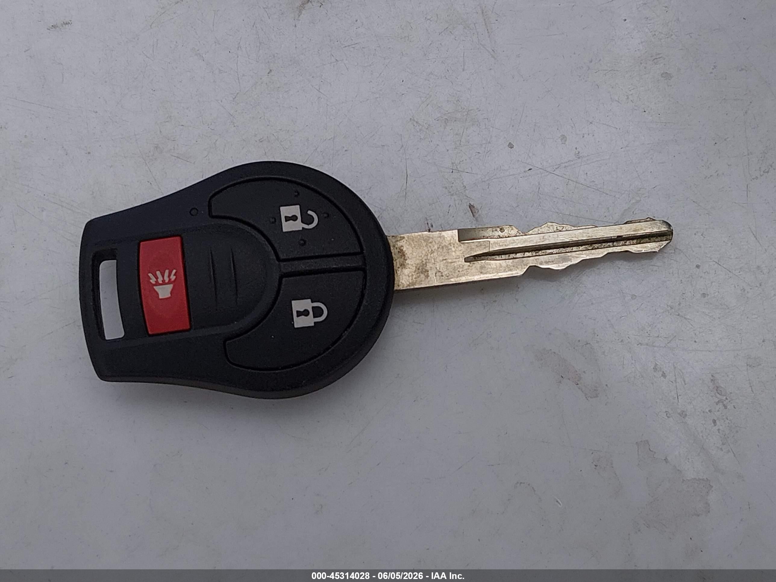 2014 Nissan Versa Note Sv Красный vin: 3N1CE2CP9EL366023