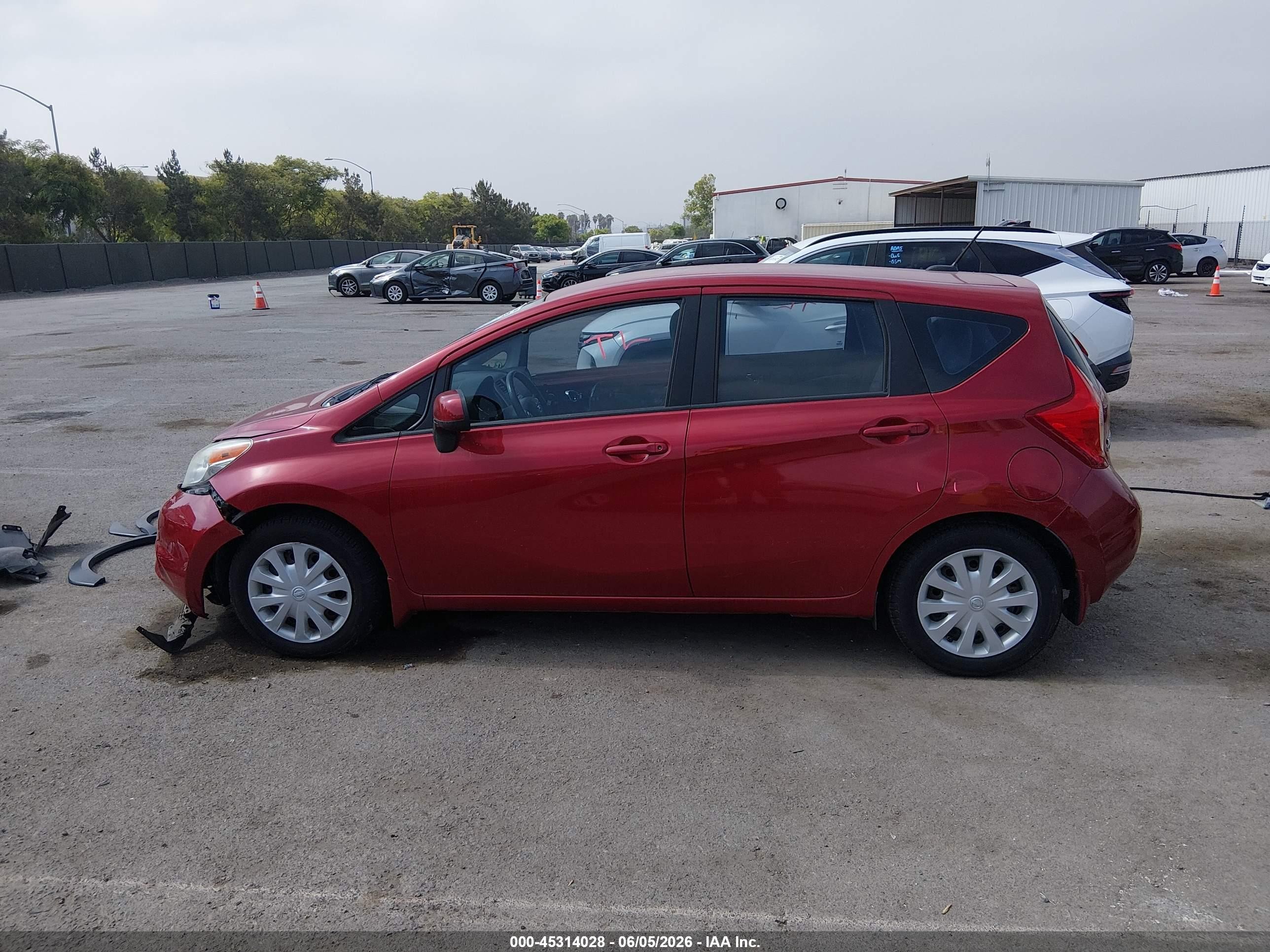 2014 Nissan Versa Note Sv Красный vin: 3N1CE2CP9EL366023