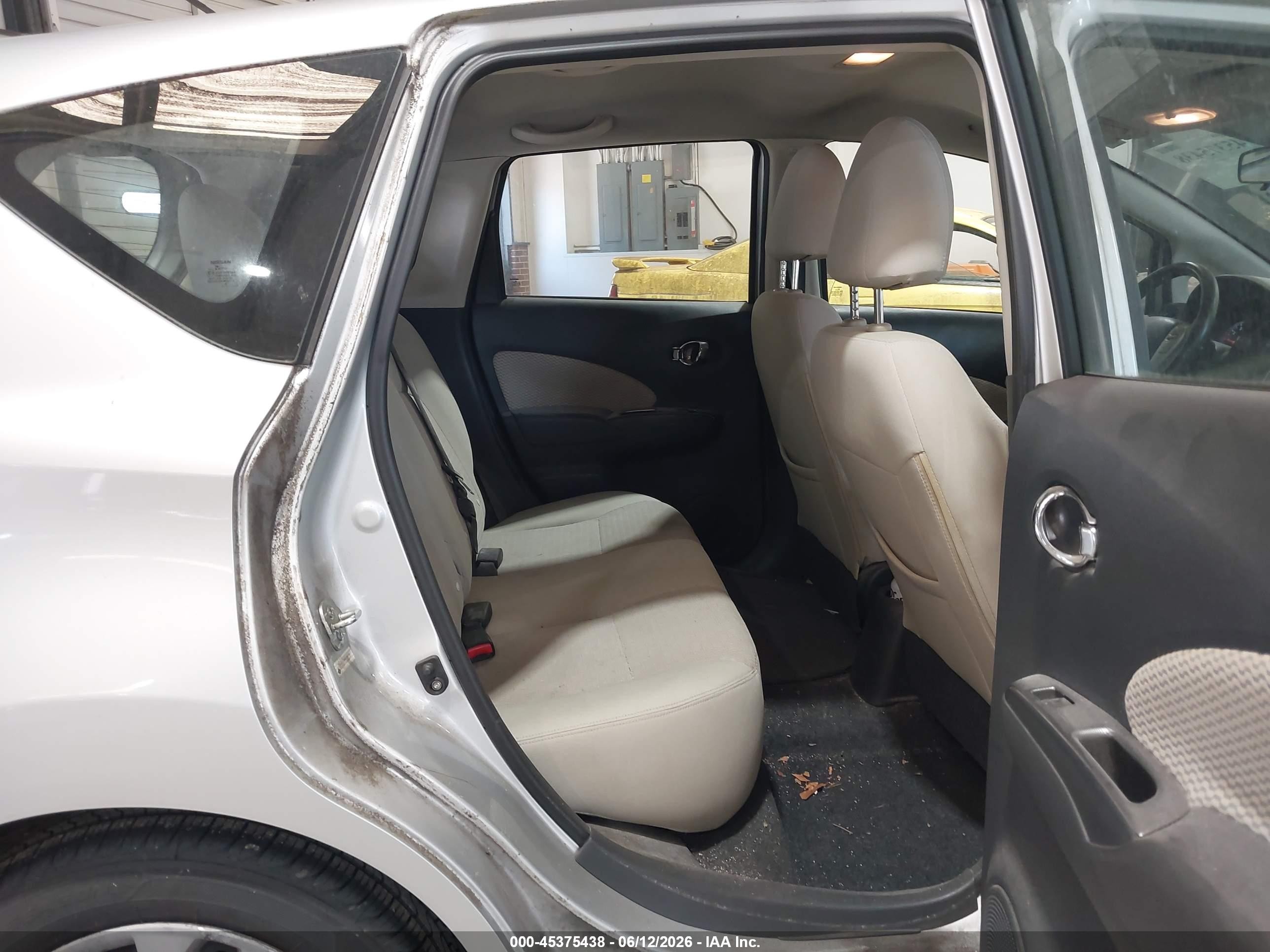 2014 Nissan Versa Note Sv Silver vin: 3N1CE2CP9EL366328