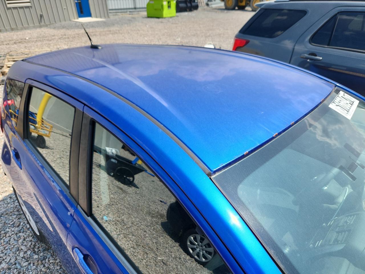 2014 Nissan Versa Note Sv Blue vin: 3N1CE2CP9EL387342 Damage: Roof, Multiple Scratches Heavy, 10 Or More