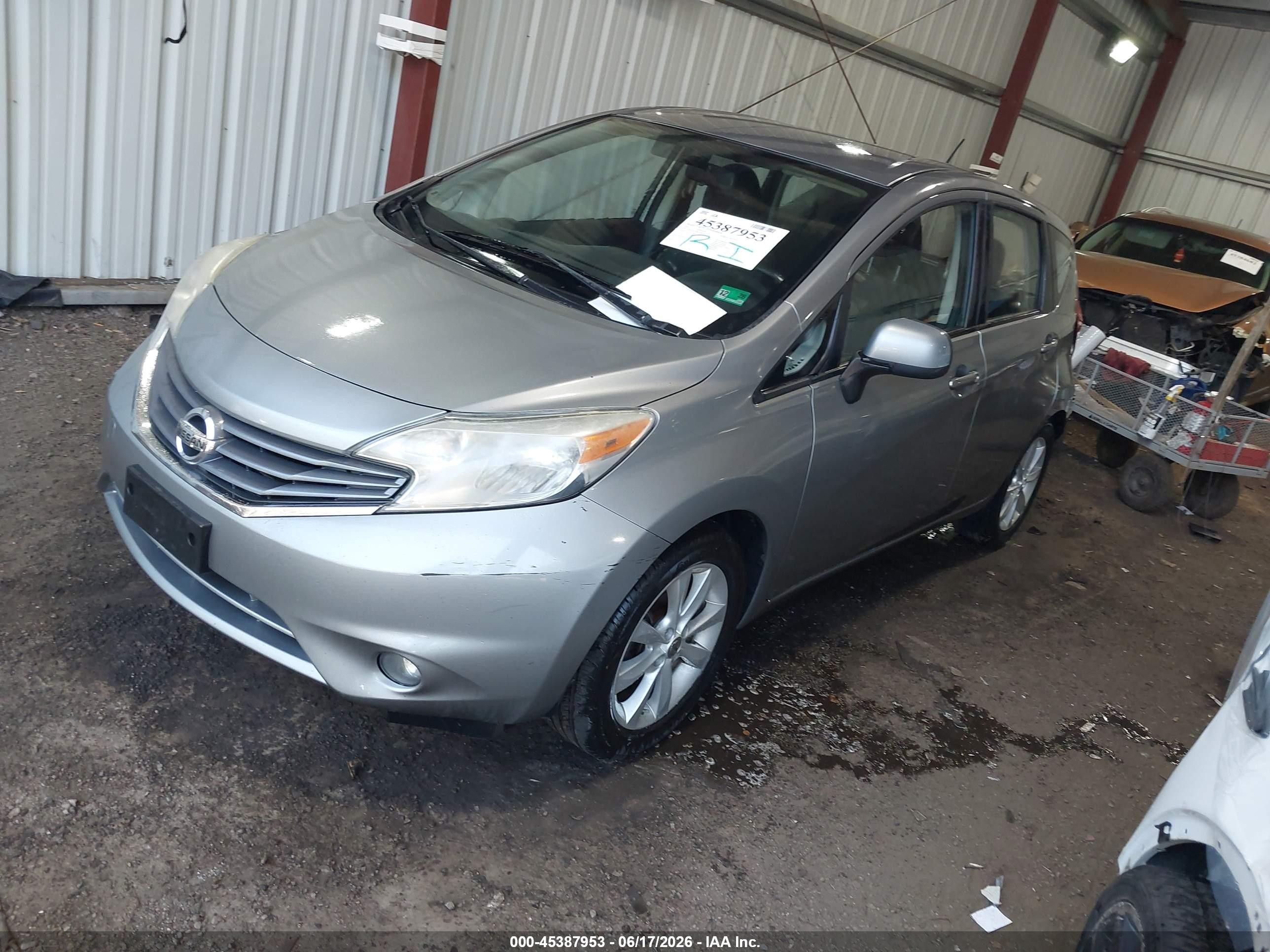 2014 Nissan Versa Note Sv Silver vin: 3N1CE2CP9EL397143