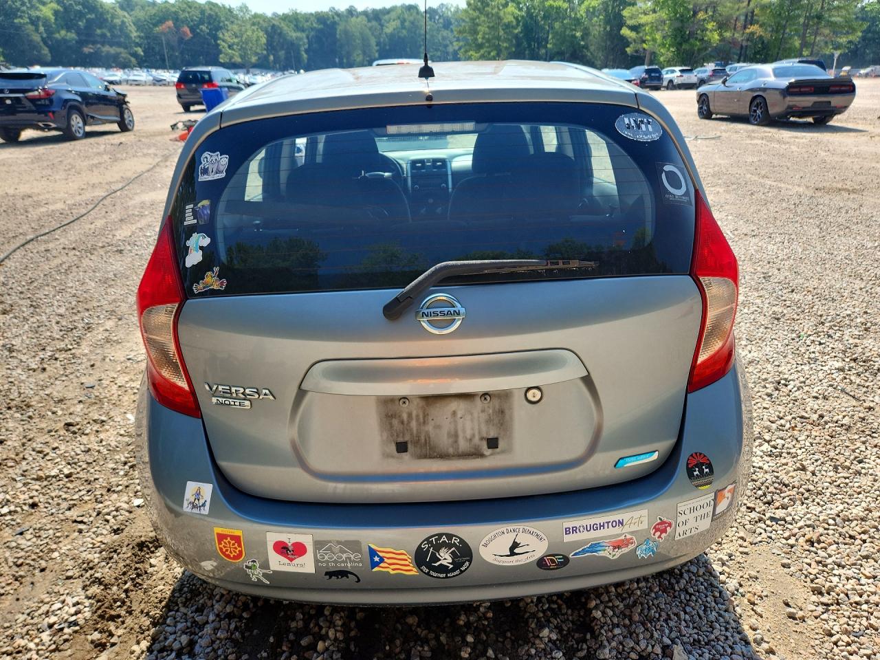 2014 Nissan Versa Note S Silver vin: 3N1CE2CP9EL413972