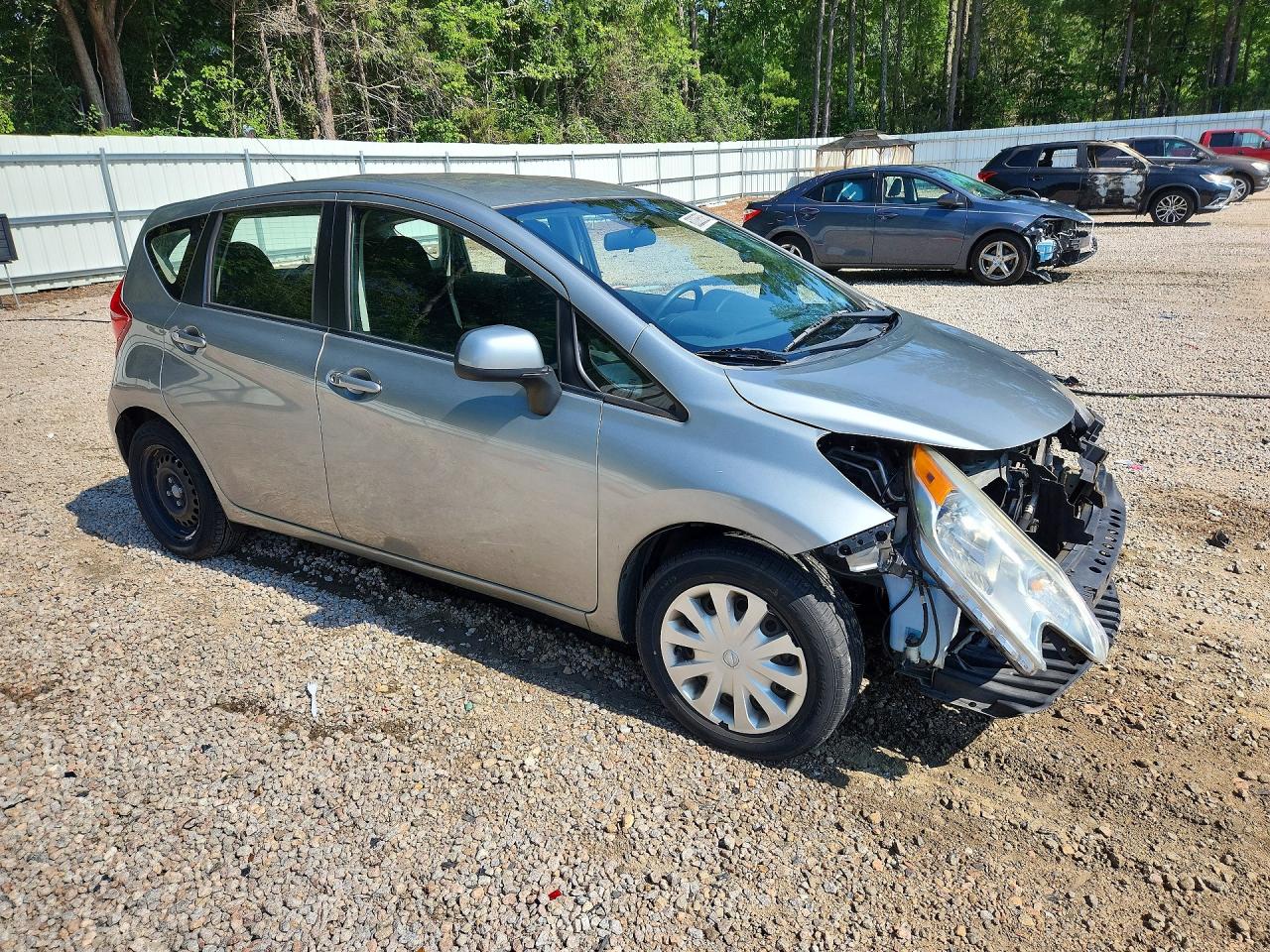 2014 Nissan Versa Note S Silver vin: 3N1CE2CP9EL413972