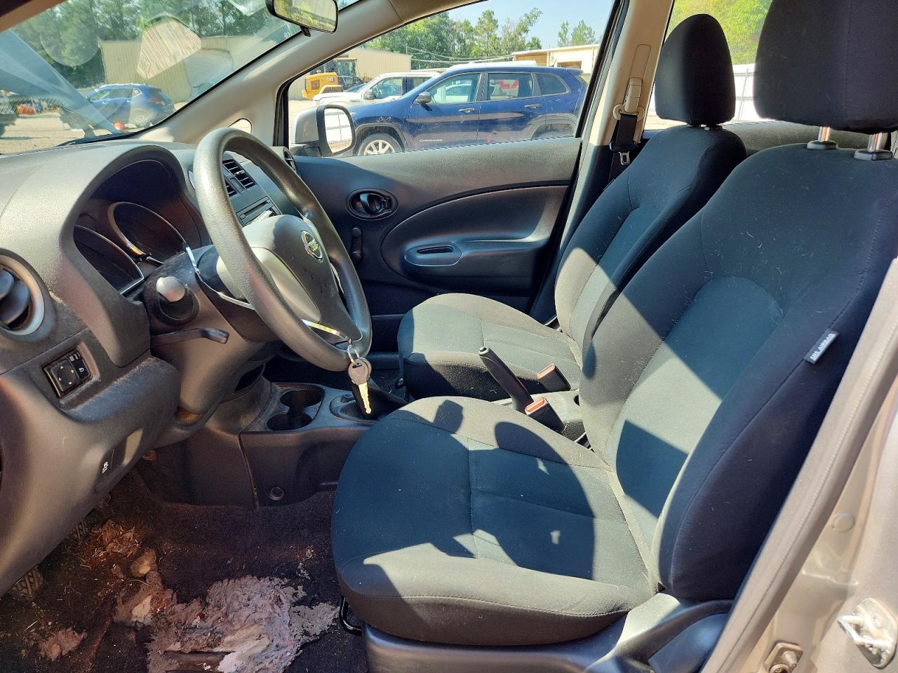 2014 Nissan Versa Note S Silver vin: 3N1CE2CP9EL413972