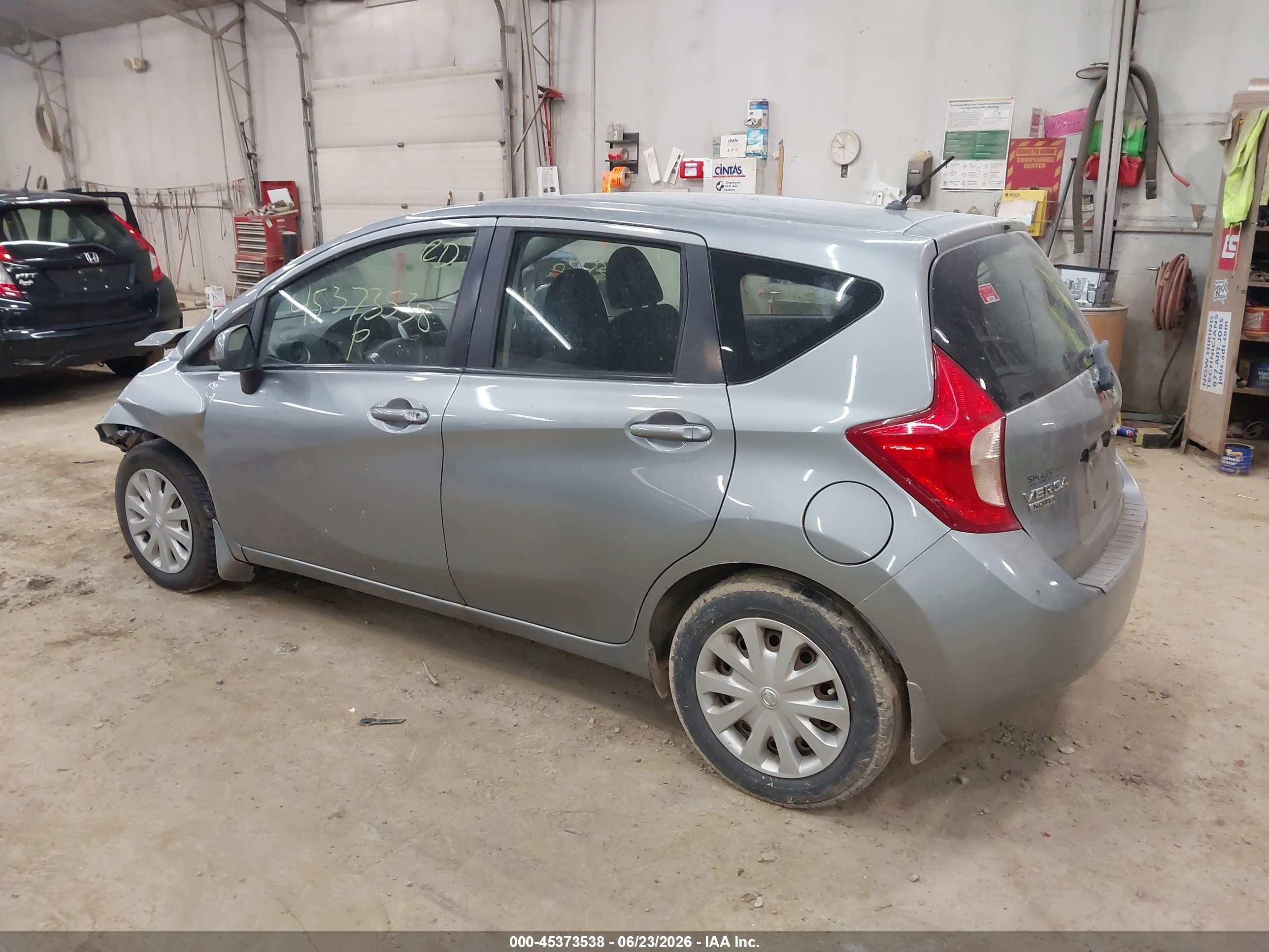 2014 Nissan Versa Note Sv Silver vin: 3N1CE2CP9EL434627