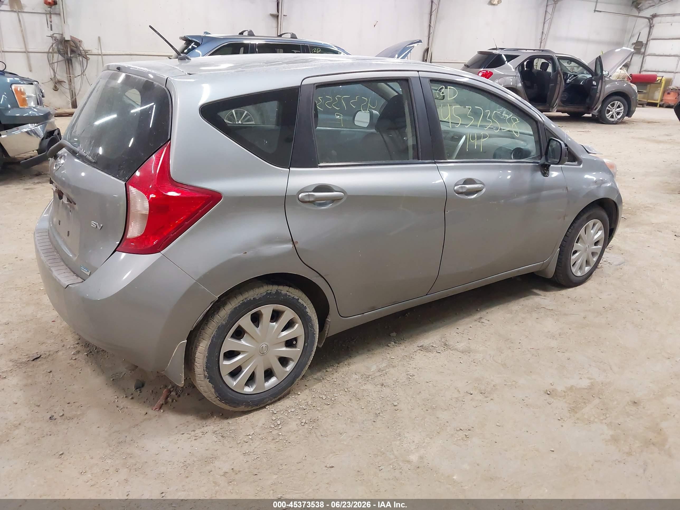2014 Nissan Versa Note Sv Silver vin: 3N1CE2CP9EL434627