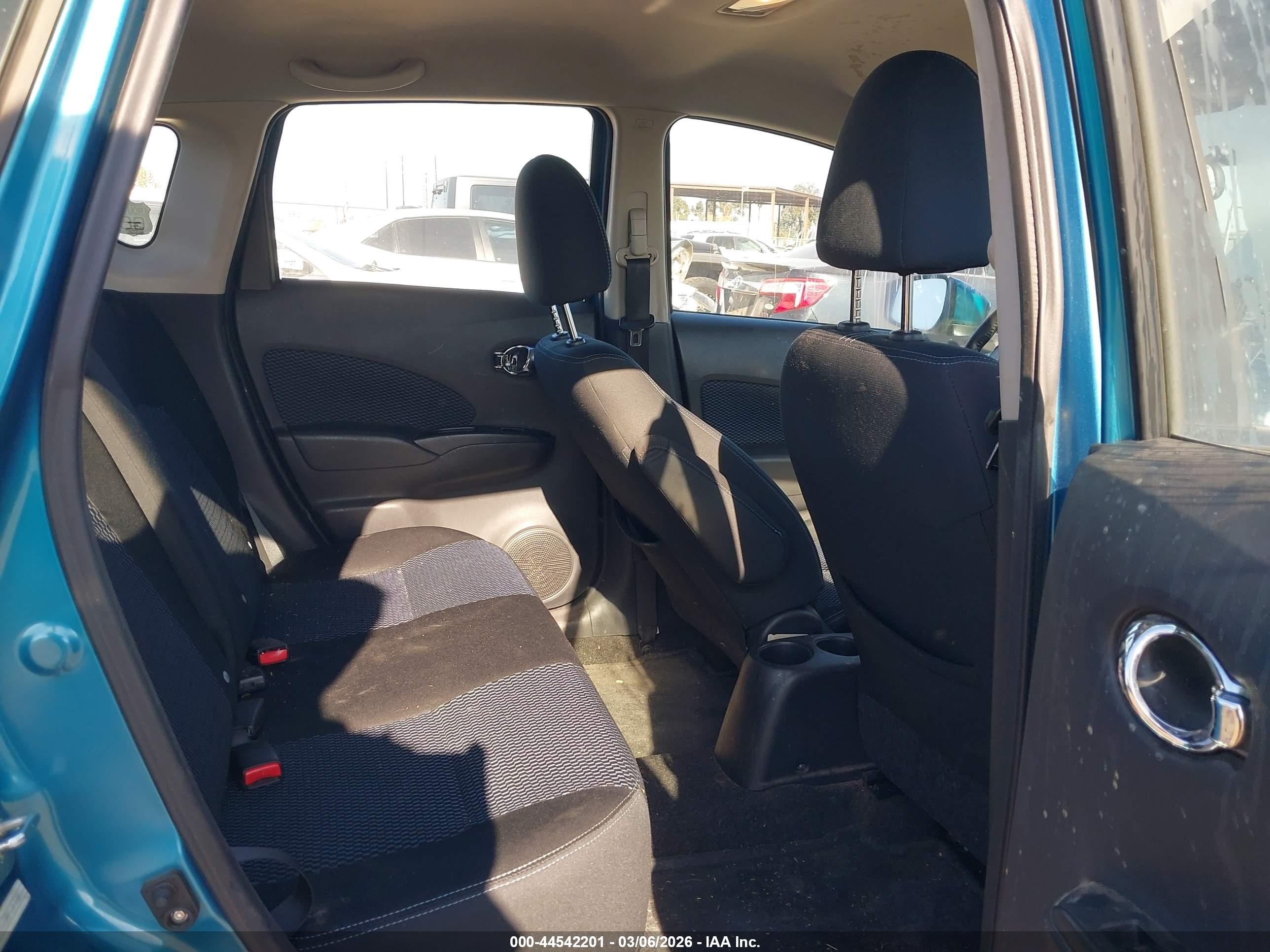 2015 Nissan Versa Note Sv Бирюзовый vin: 3N1CE2CP9FL357565