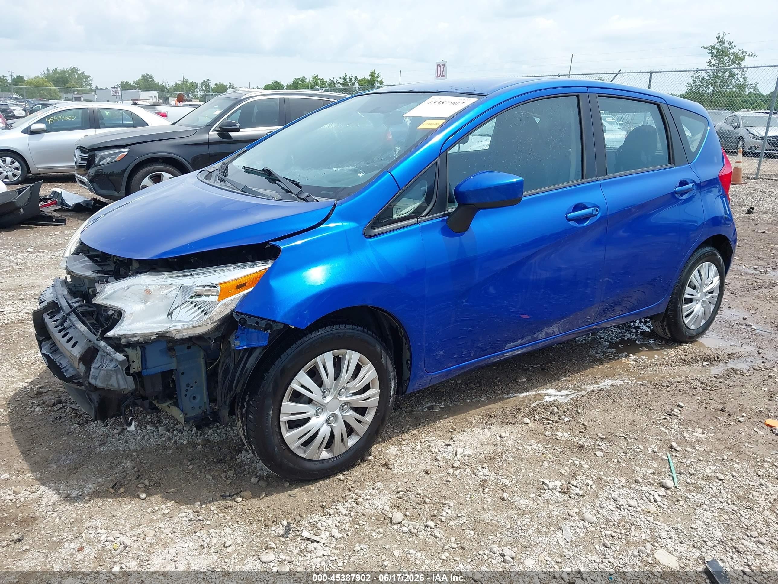 2015 Nissan Versa Note S (sr)/s Plus/sl/sr/sv Blue vin: 3N1CE2CP9FL360465