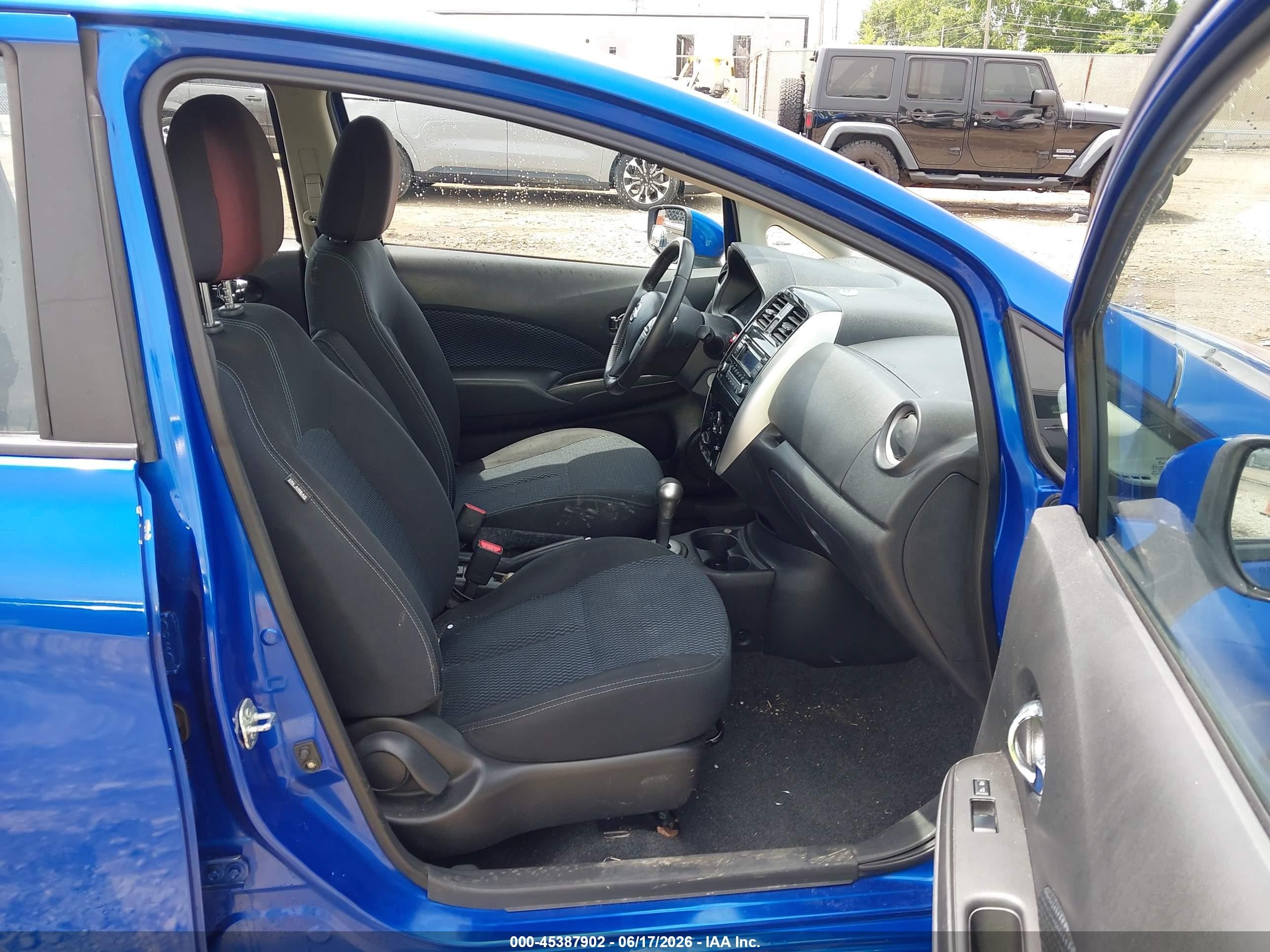 2015 Nissan Versa Note S (sr)/s Plus/sl/sr/sv Blue vin: 3N1CE2CP9FL360465