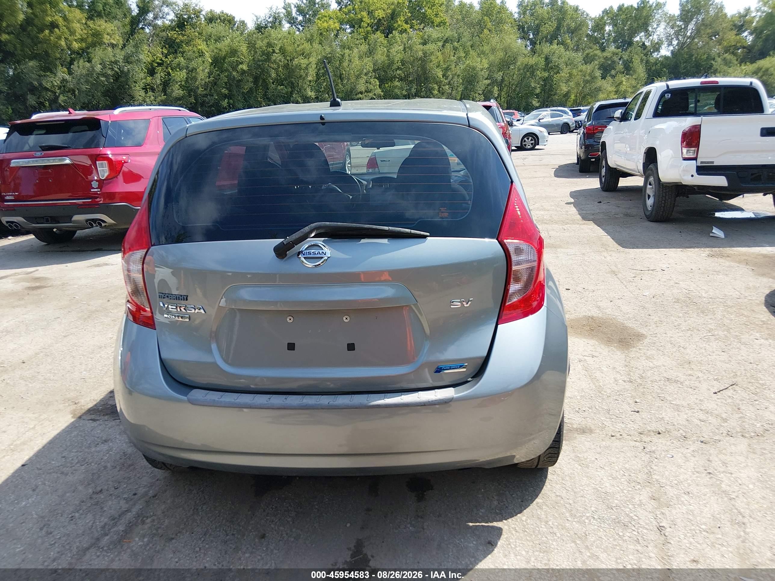 2015 Nissan Versa Note Sv Серебряный vin: 3N1CE2CP9FL366234