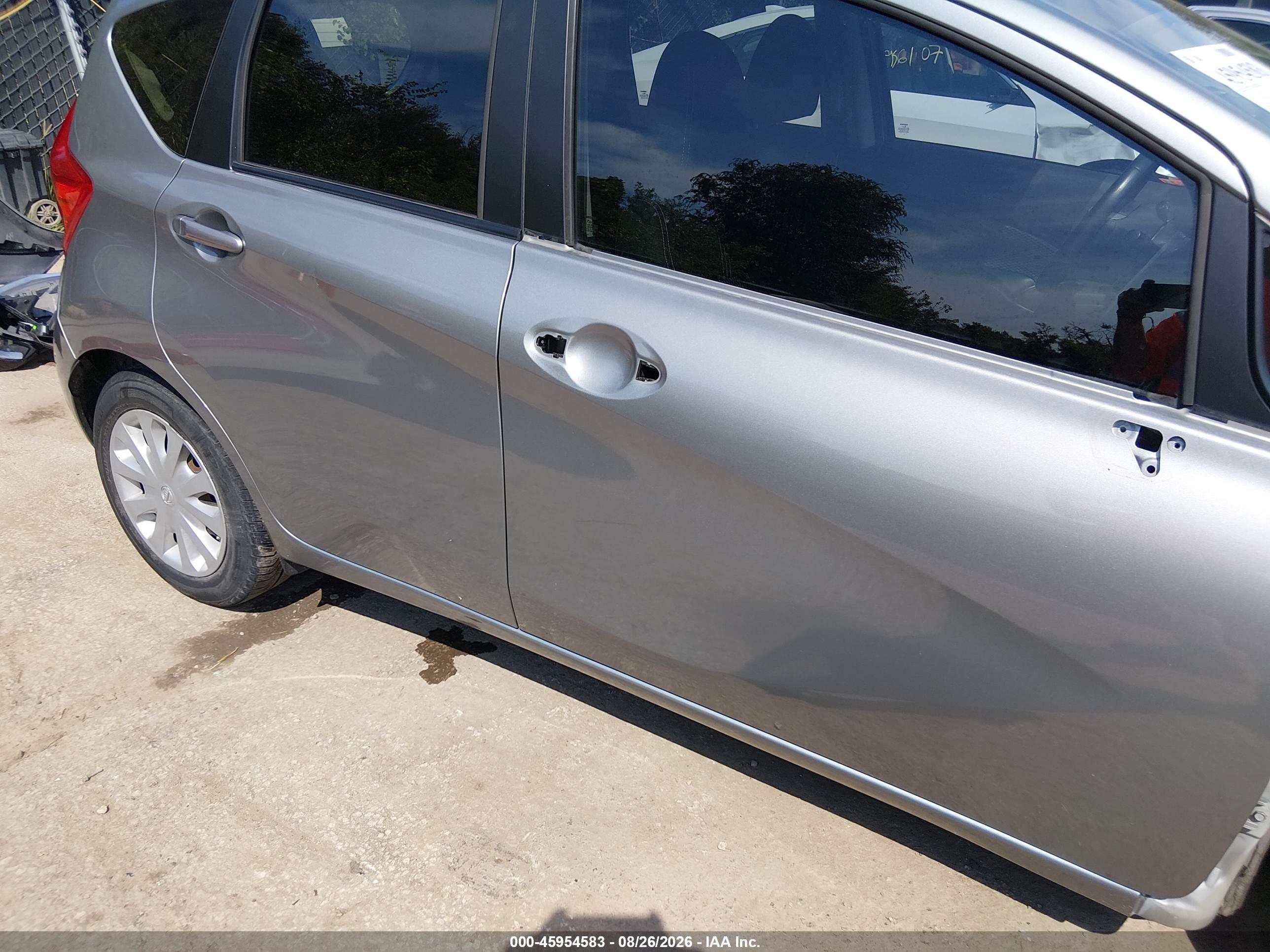 2015 Nissan Versa Note Sv Серебряный vin: 3N1CE2CP9FL366234