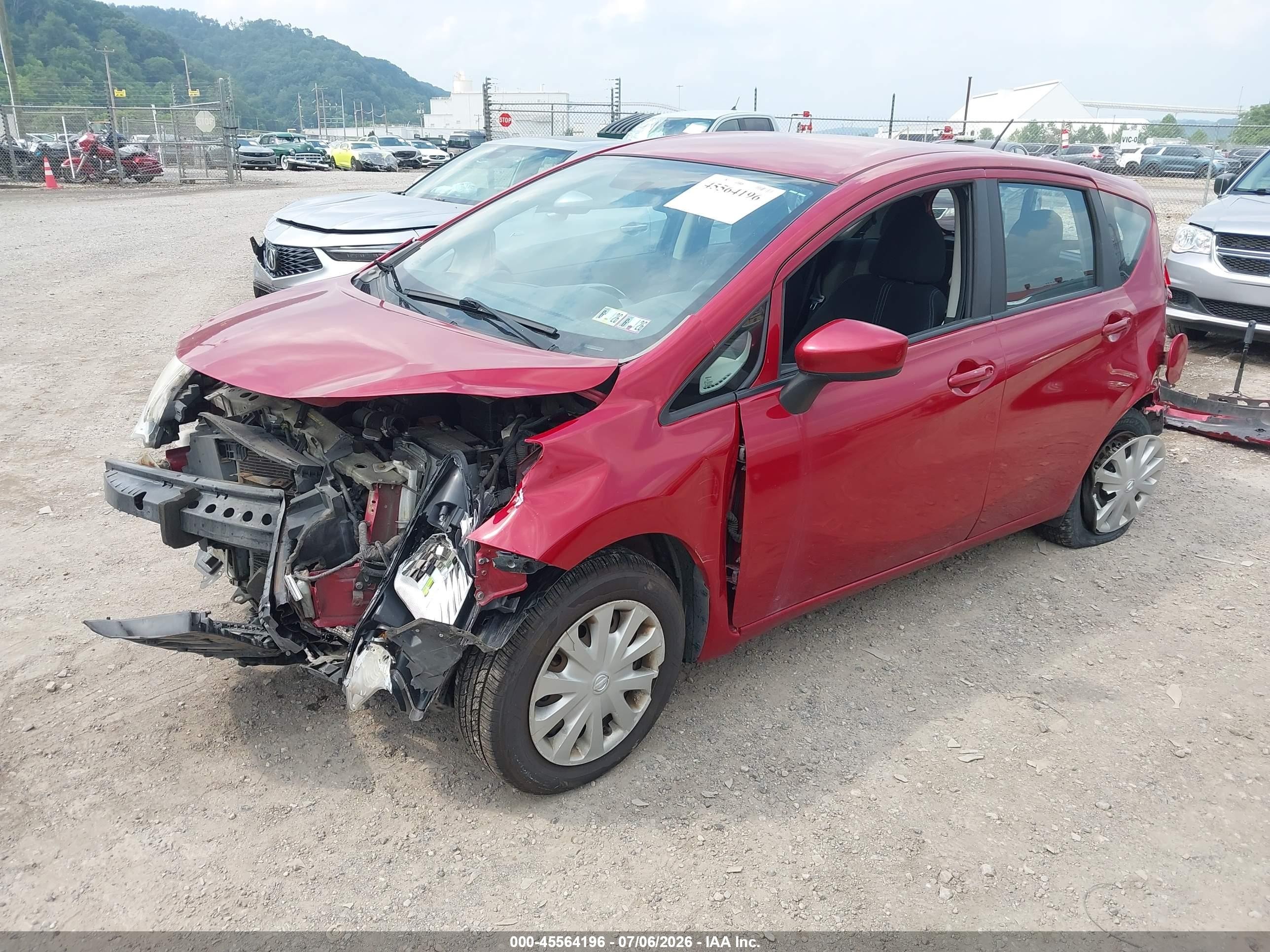 2015 Nissan Versa Note S (sr)/s Plus/sl/sr/sv Красный vin: 3N1CE2CP9FL377055
