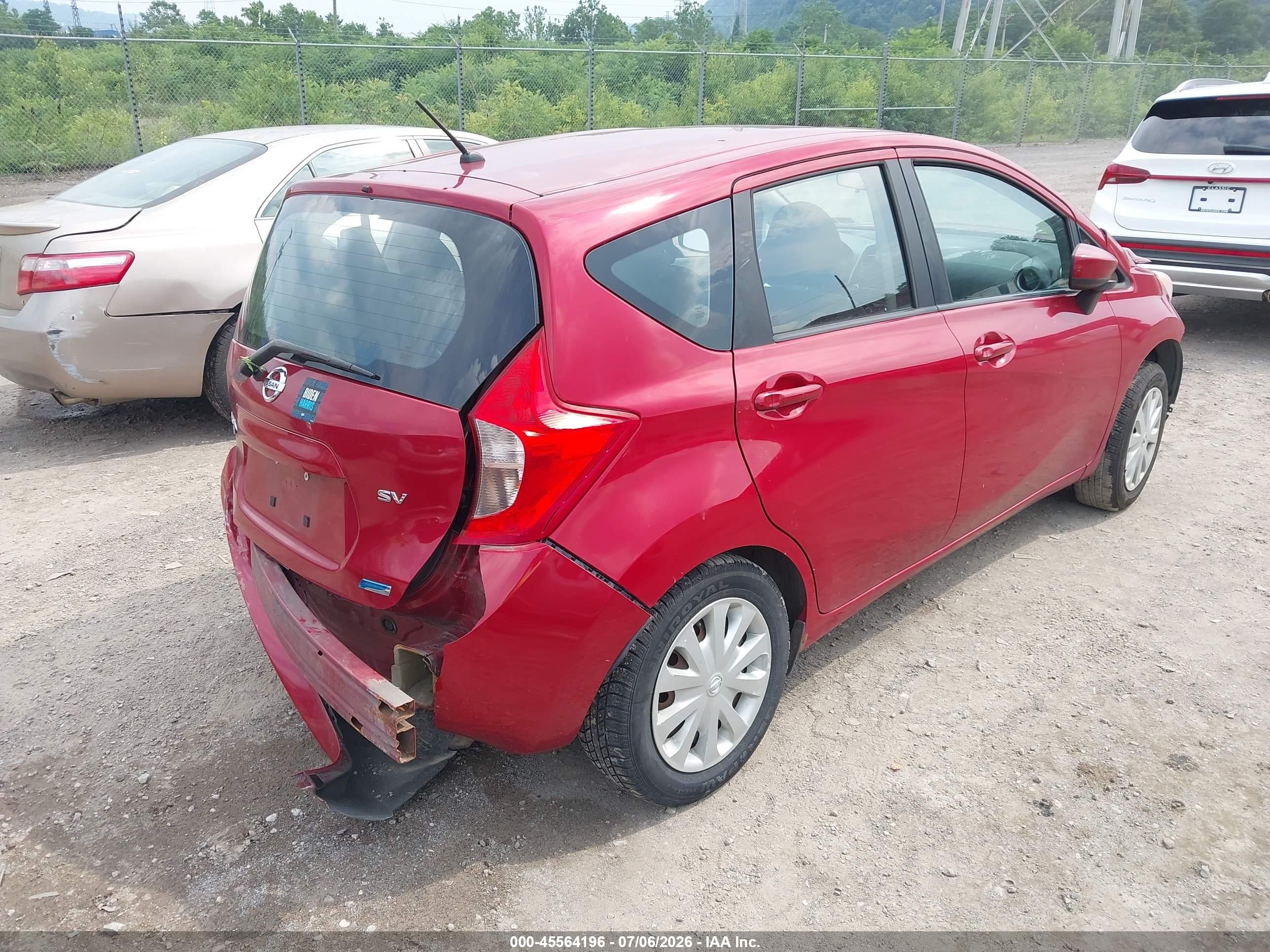 2015 Nissan Versa Note S (sr)/s Plus/sl/sr/sv Красный vin: 3N1CE2CP9FL377055