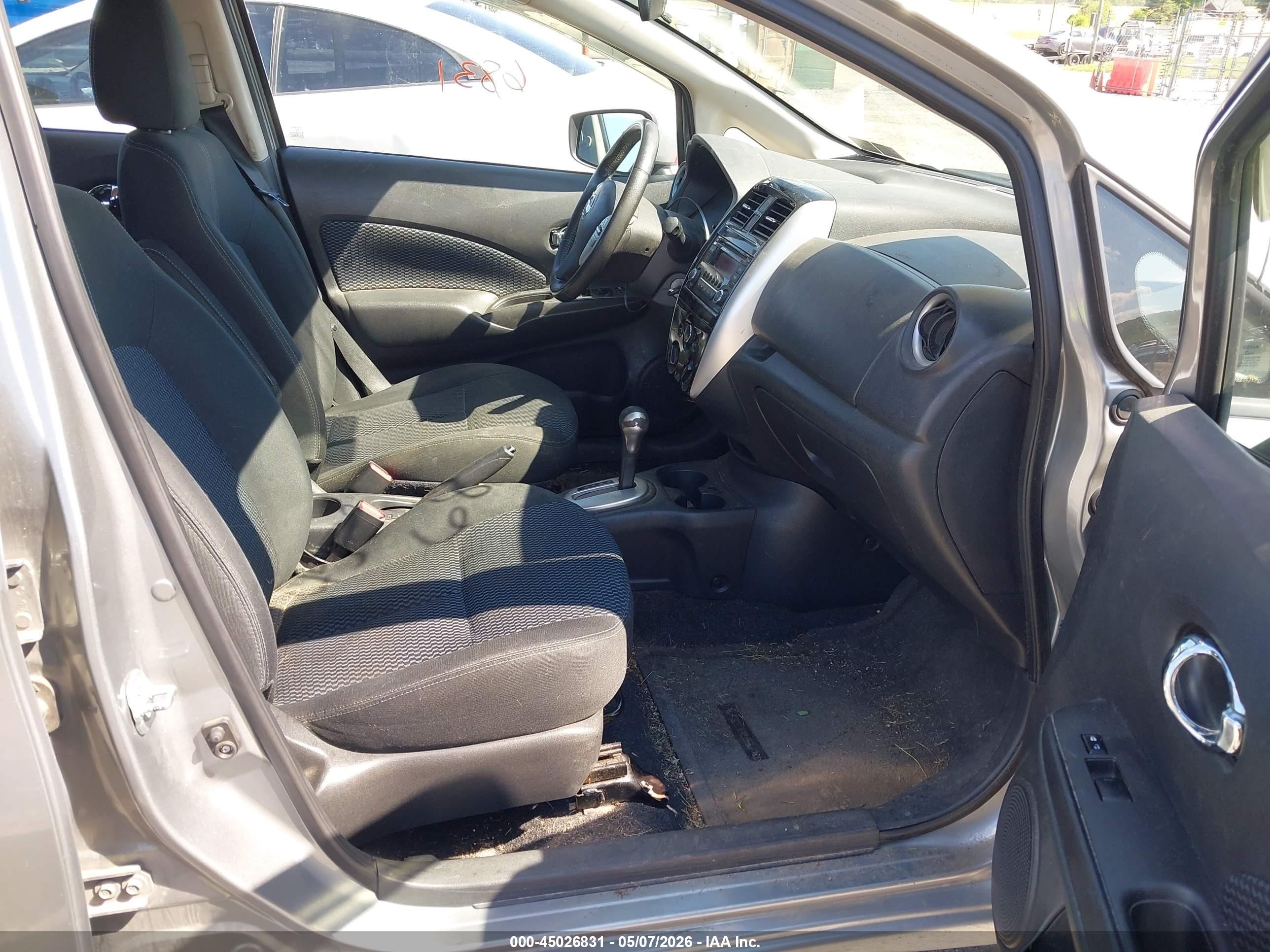 2015 Nissan Versa Note S (sr)/s Plus/sl/sr/sv Gray vin: 3N1CE2CP9FL380795
