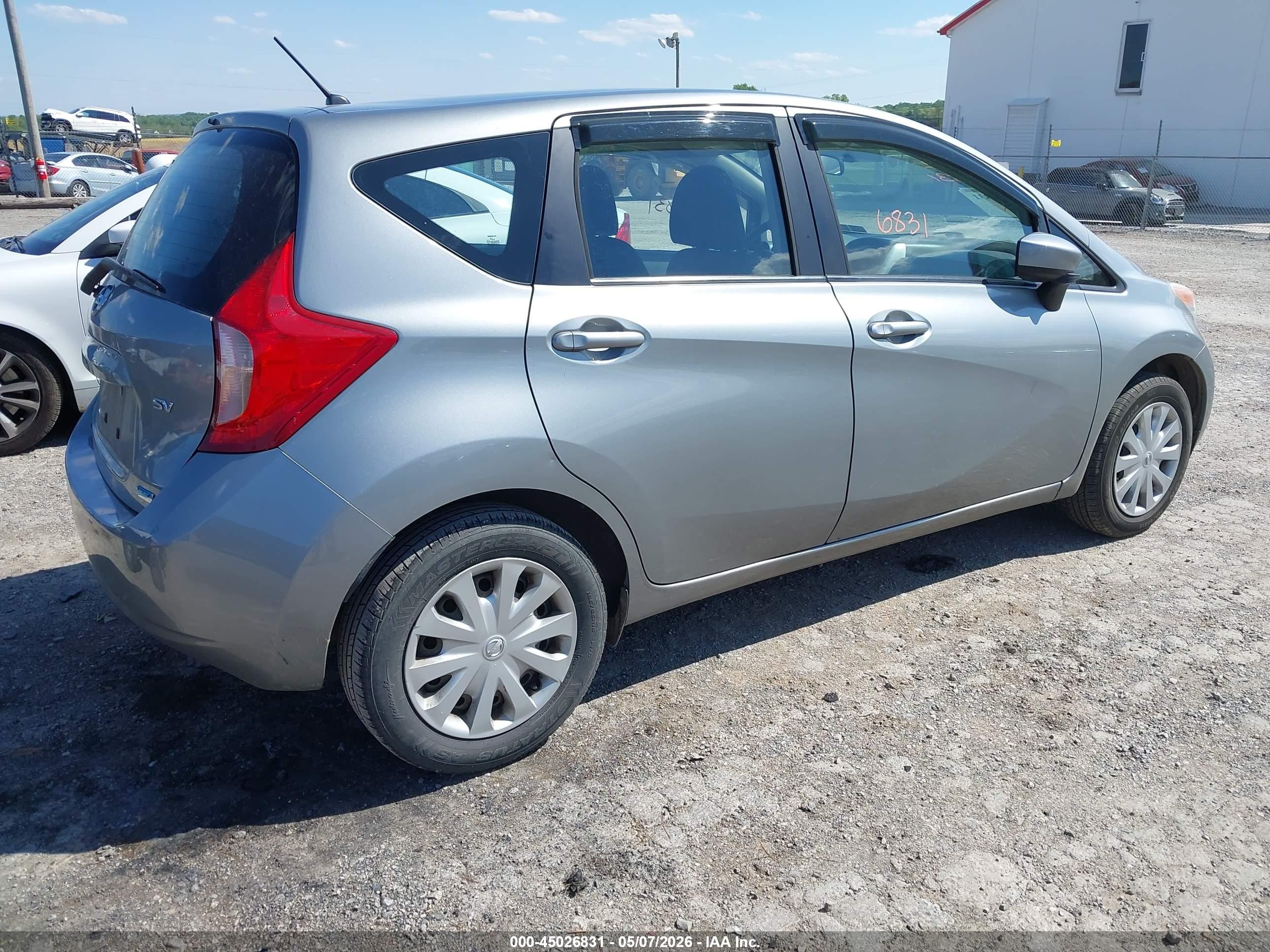 2015 Nissan Versa Note S (sr)/s Plus/sl/sr/sv Gray vin: 3N1CE2CP9FL380795