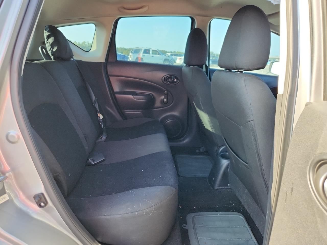2015 Nissan Versa Note S Plus Gray vin: 3N1CE2CP9FL391828